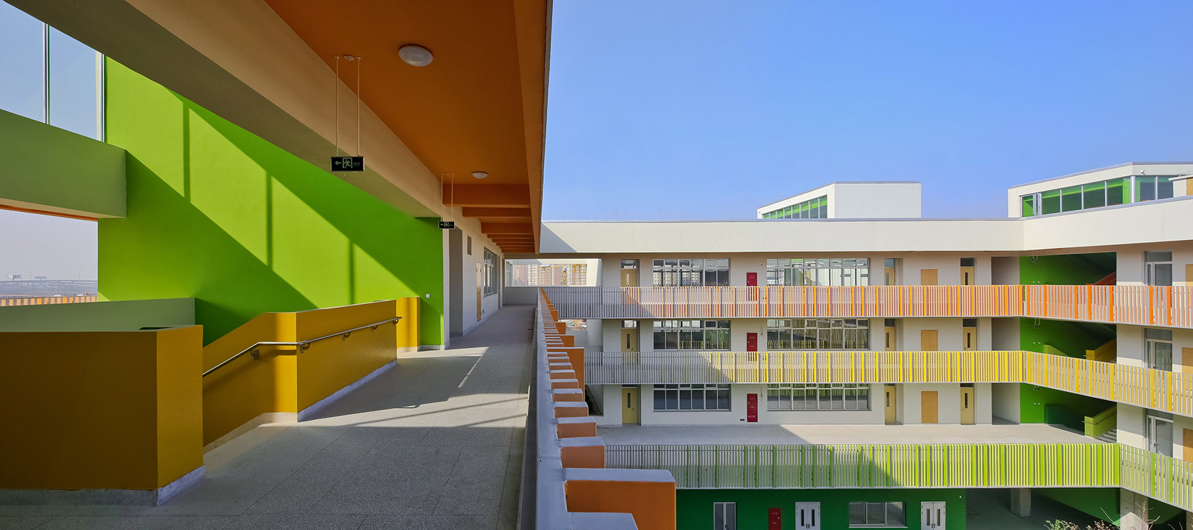 崧淀路中学校园,上海 / 致正建筑工作室-32