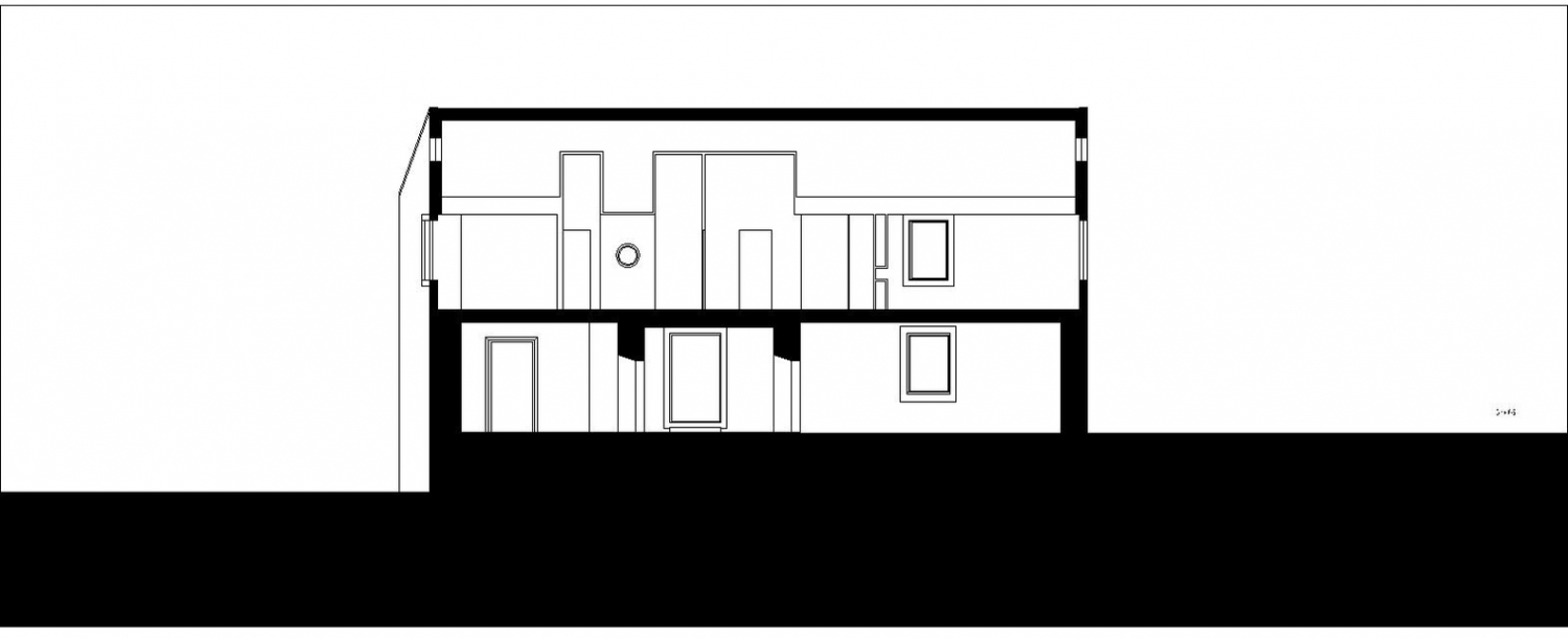 里斯本洛里什住宅 · 旧建筑新生命,彩色空间营造生活美学-48