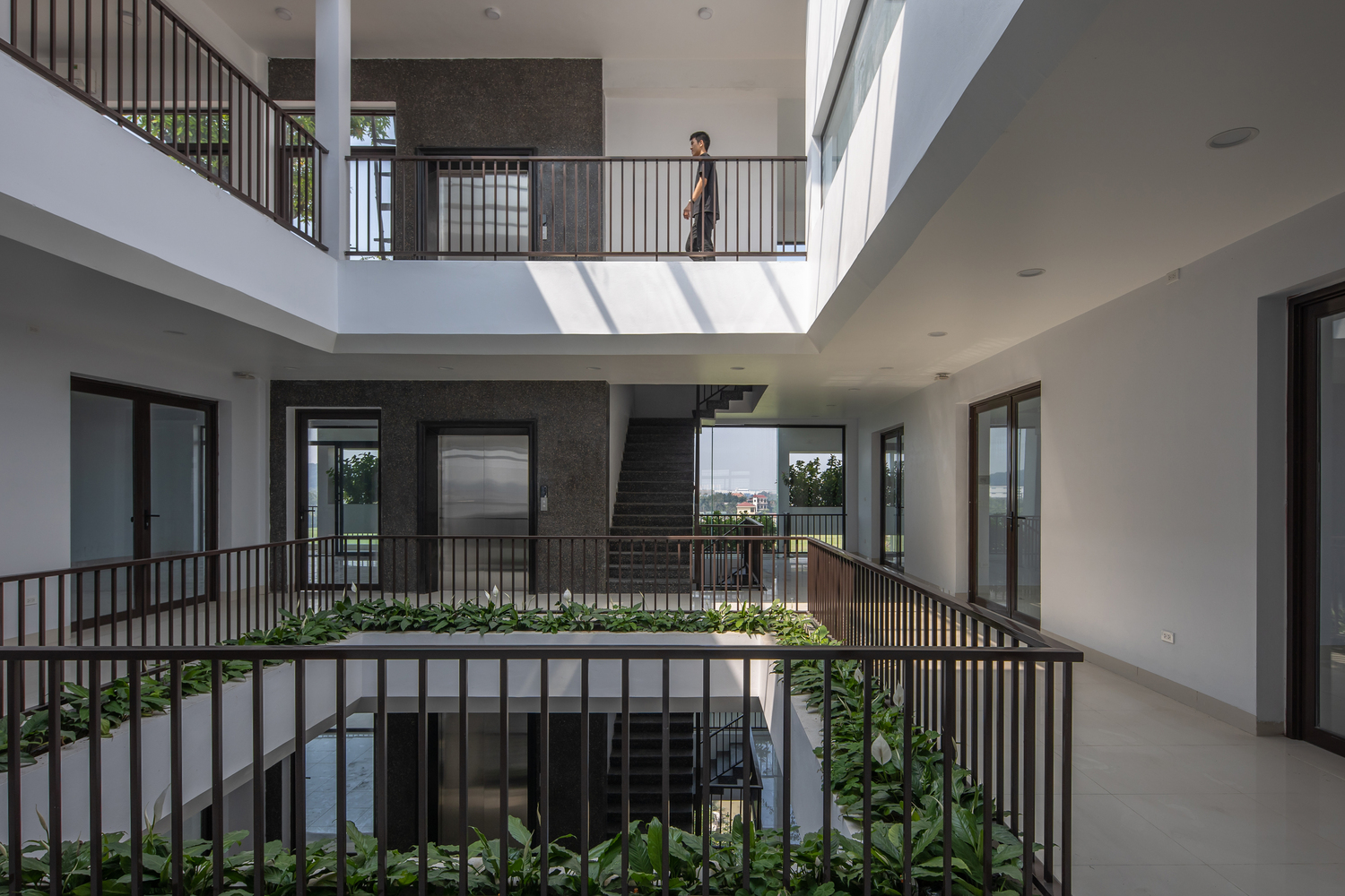 越南 HP 办公建筑丨Kien Truc NDT-30