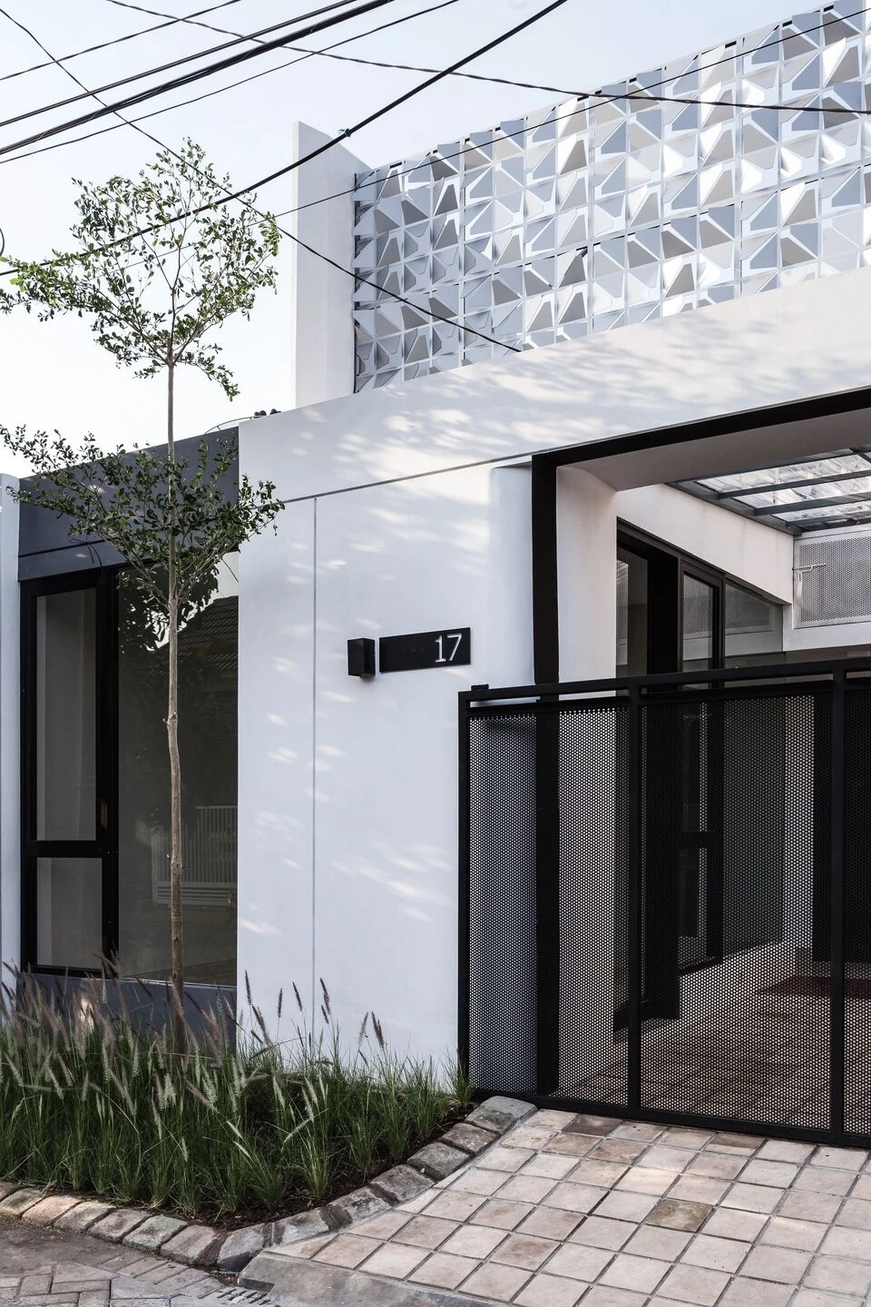 印尼 HOS 项目 · 小巧住宅的多元功能设计-25