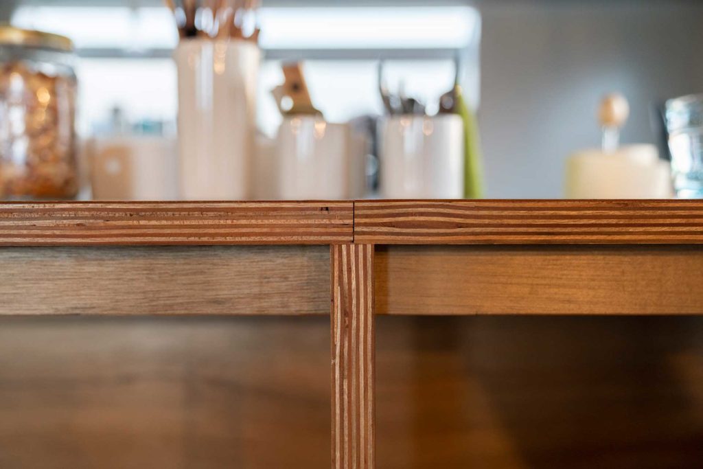 築約30年の家をリノベーション 好きな時代のテイストでまとめられた室内空間 | Style of Life | 100%LiFE-12