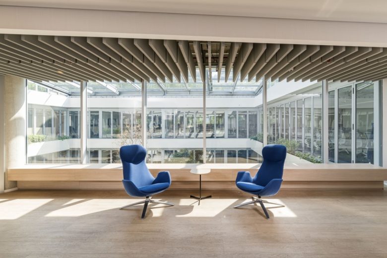  » Galapagos Capital Offices by Perkins&Will-4