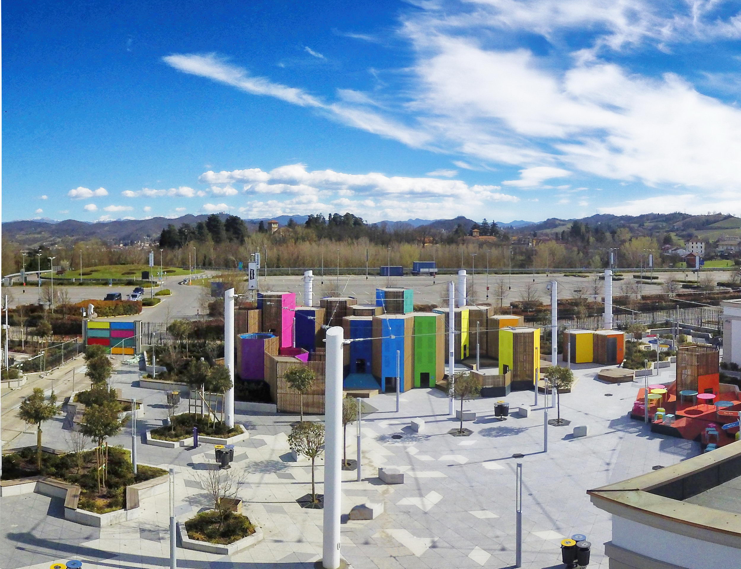 迷你的彩色村庄 | Carve 事务所打造的多功能游乐景观-5