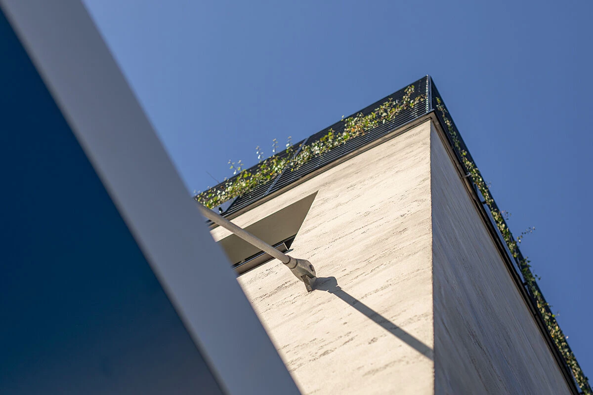 奥地利绿意盎然办公室改造-17