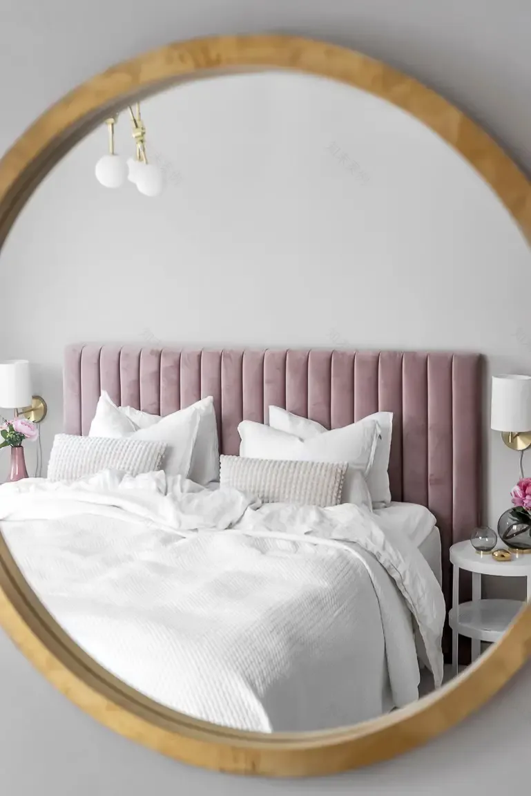 黑粉佳人 | 瑞典大胆用色公寓设计-7