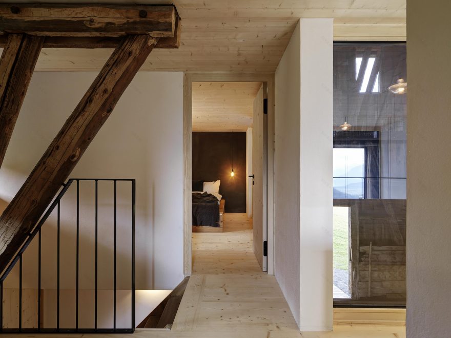瑞士山地小屋的现代改造丨Christoph Cavigelli-42
