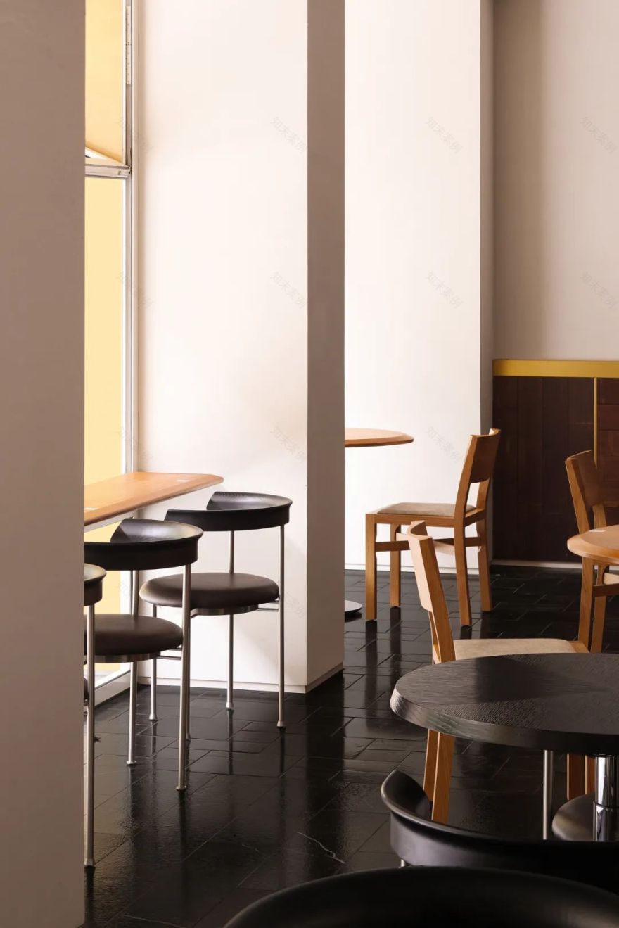 百新书局(上海福州路店)丨中国上海丨BobChen Design Office-24