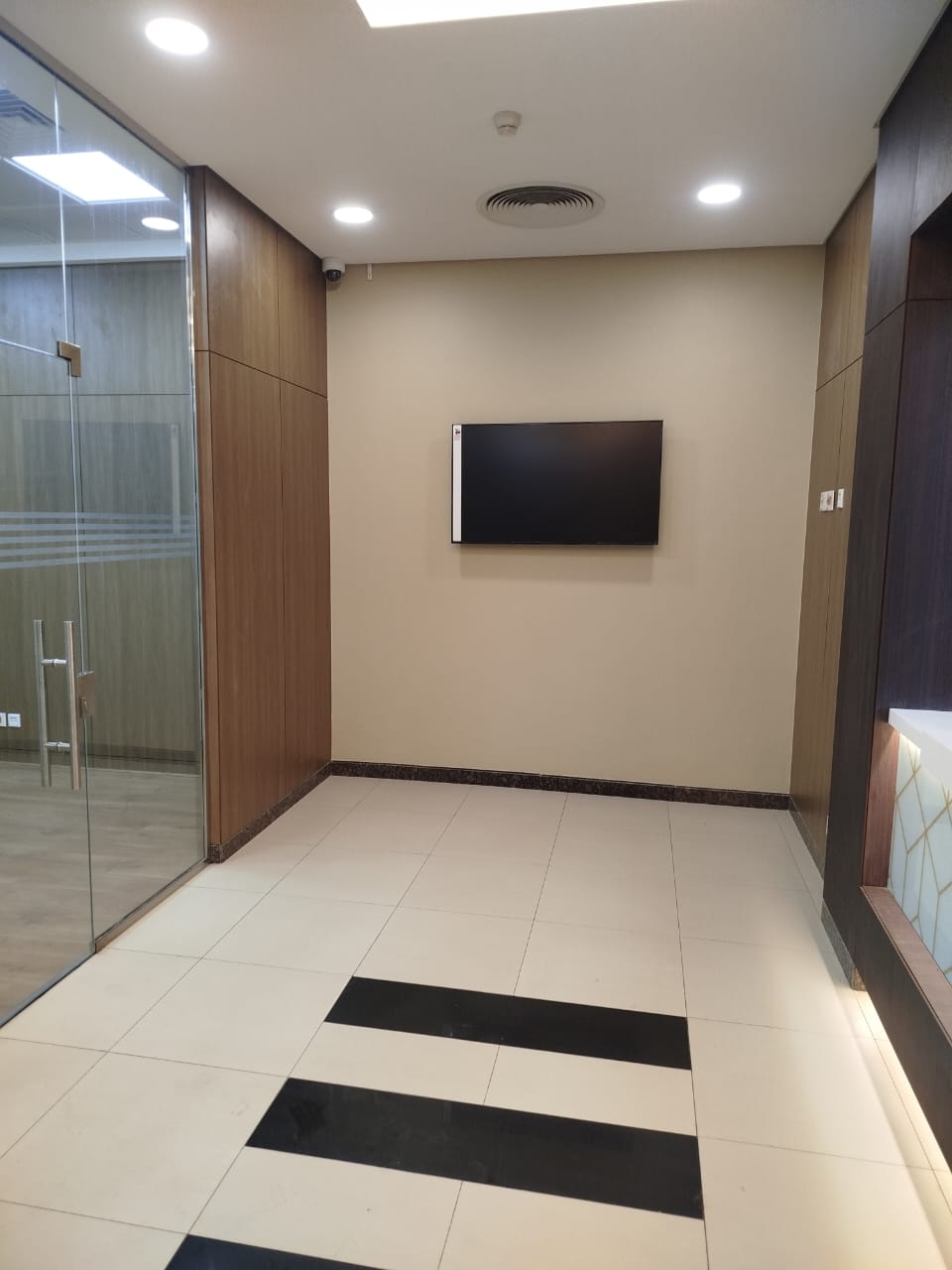 المصرف العربي الدولي-18