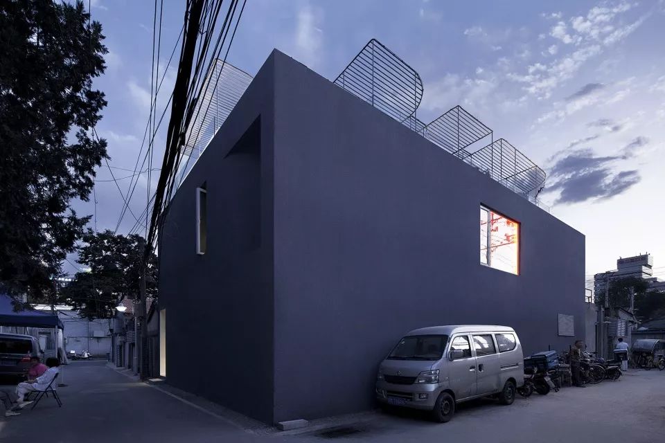 胡同中的白塔寺美术馆——传统与现代的完美融合-4