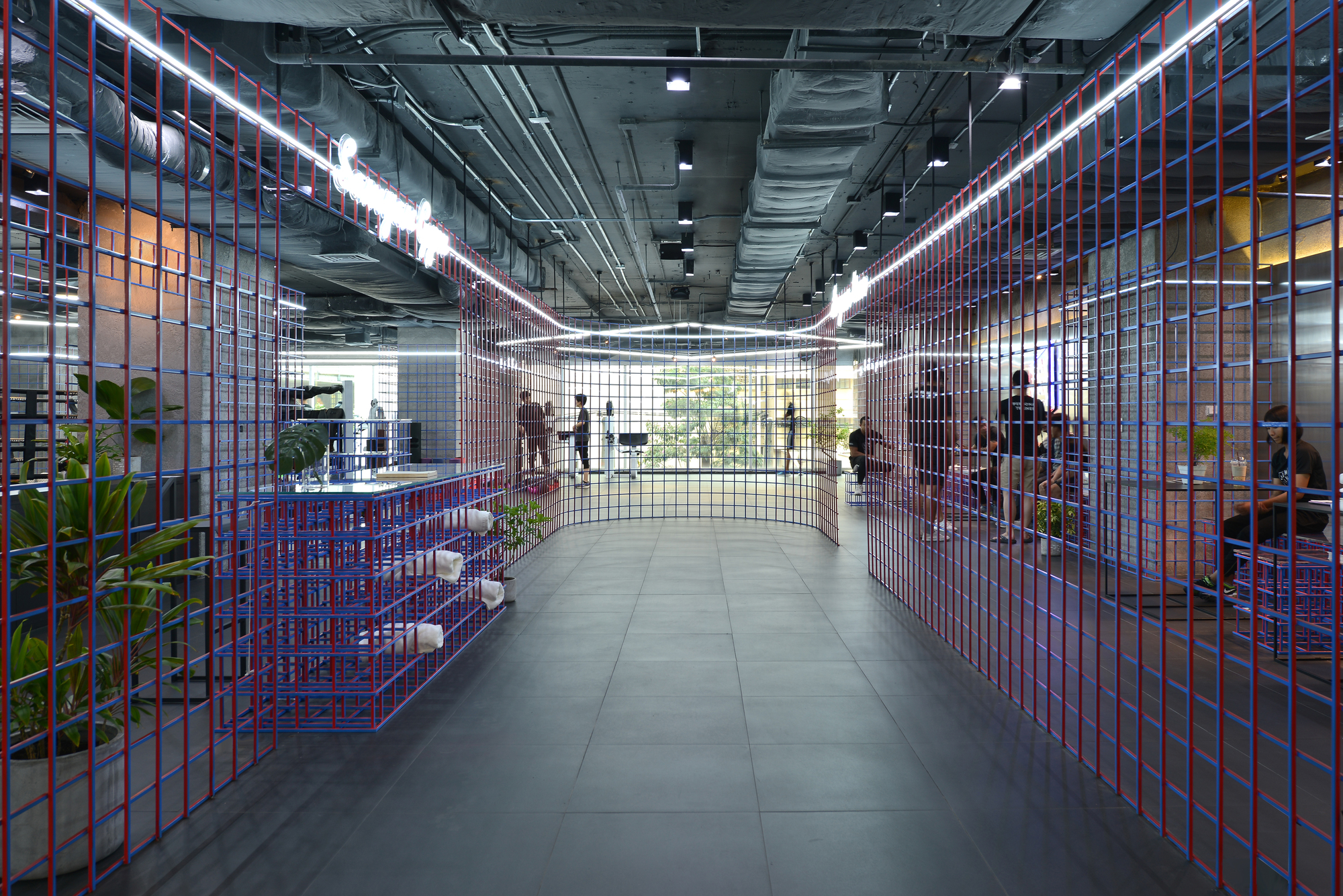 Sam Yan Gym / Looklen Architects-15
