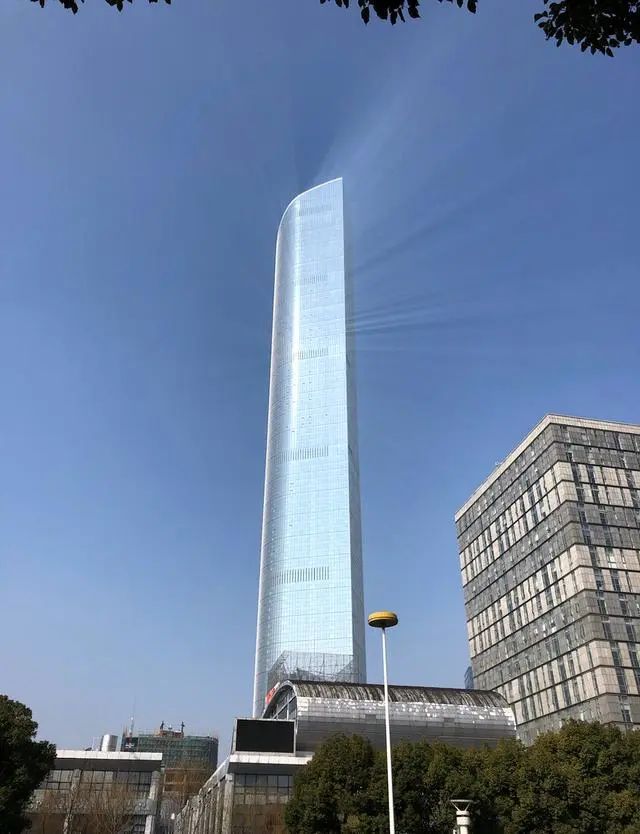 南京苏州摩天楼“争高” 将成为江苏“一哥”?-25