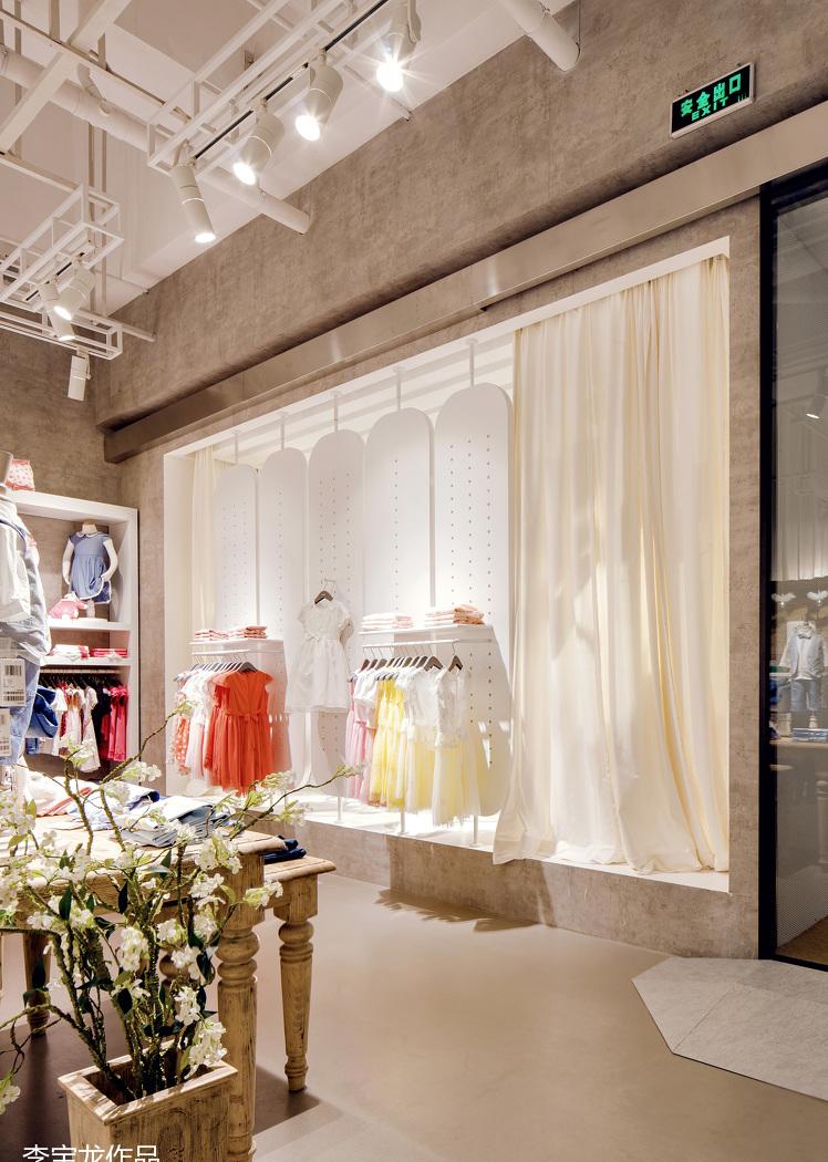 李宝龙丨服装店丨回归自然原生态的呵护 ----深圳安奈儿-2