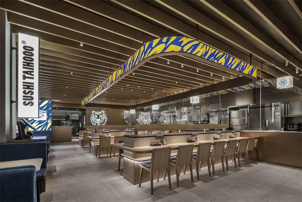 大虎寿司 · 潮牌视角下的深圳回转寿司店丨中国深圳丨再建筑事务所-8