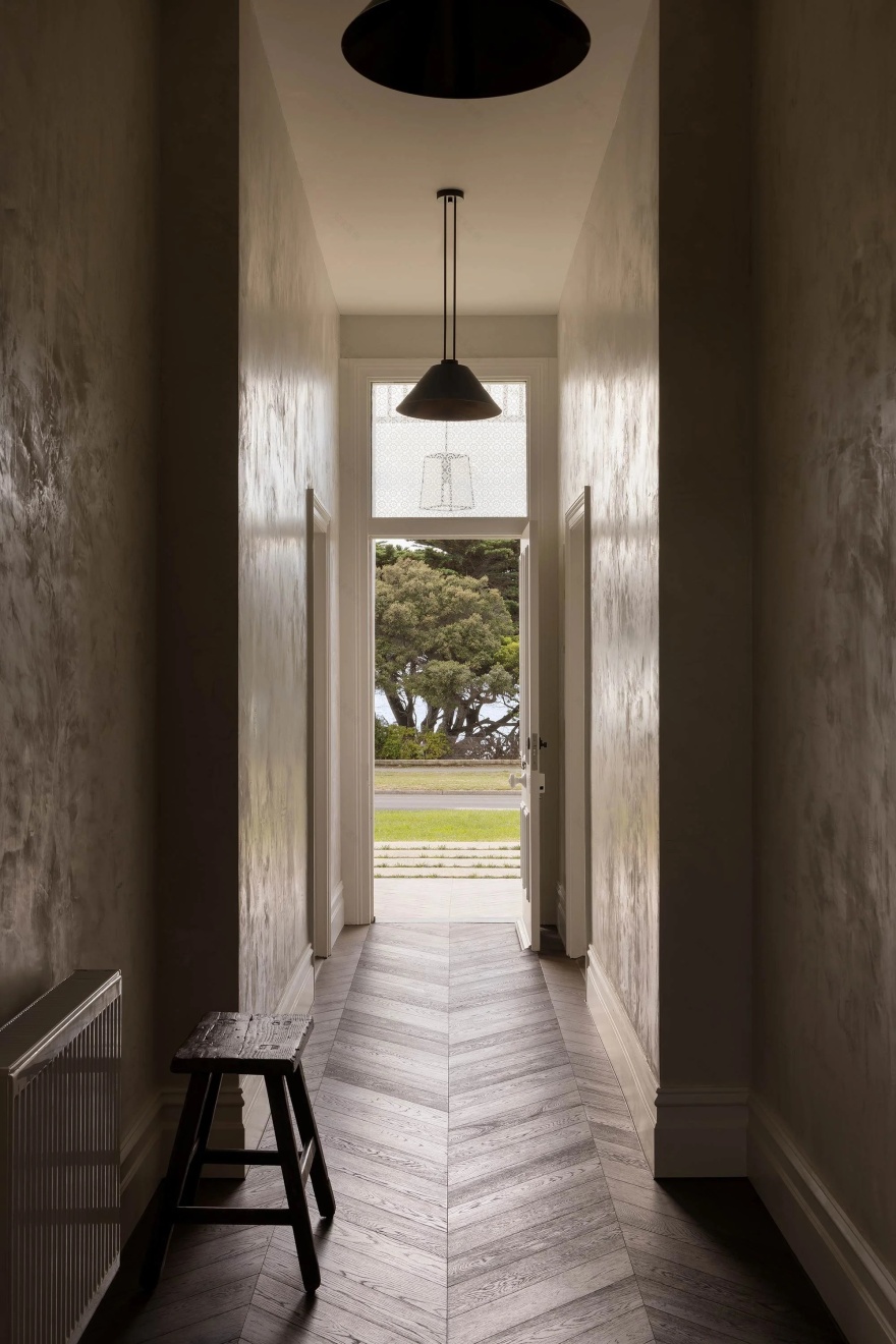 莫宁顿半岛海滨小屋丨加拿大维多利亚丨室内设计工作室The Stylesmiths,建筑师马可·迪·巴托洛-19