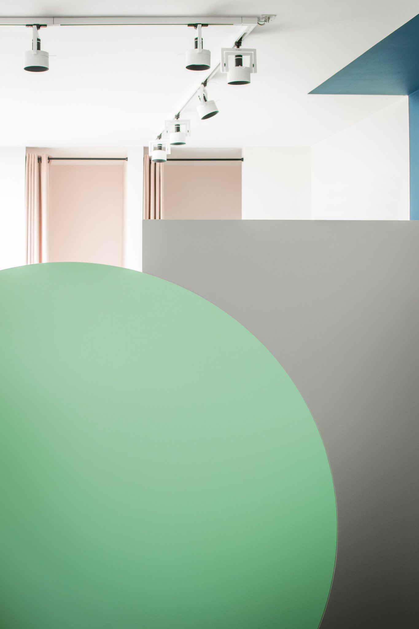 Playful dialogue between eras Framework Studio-4