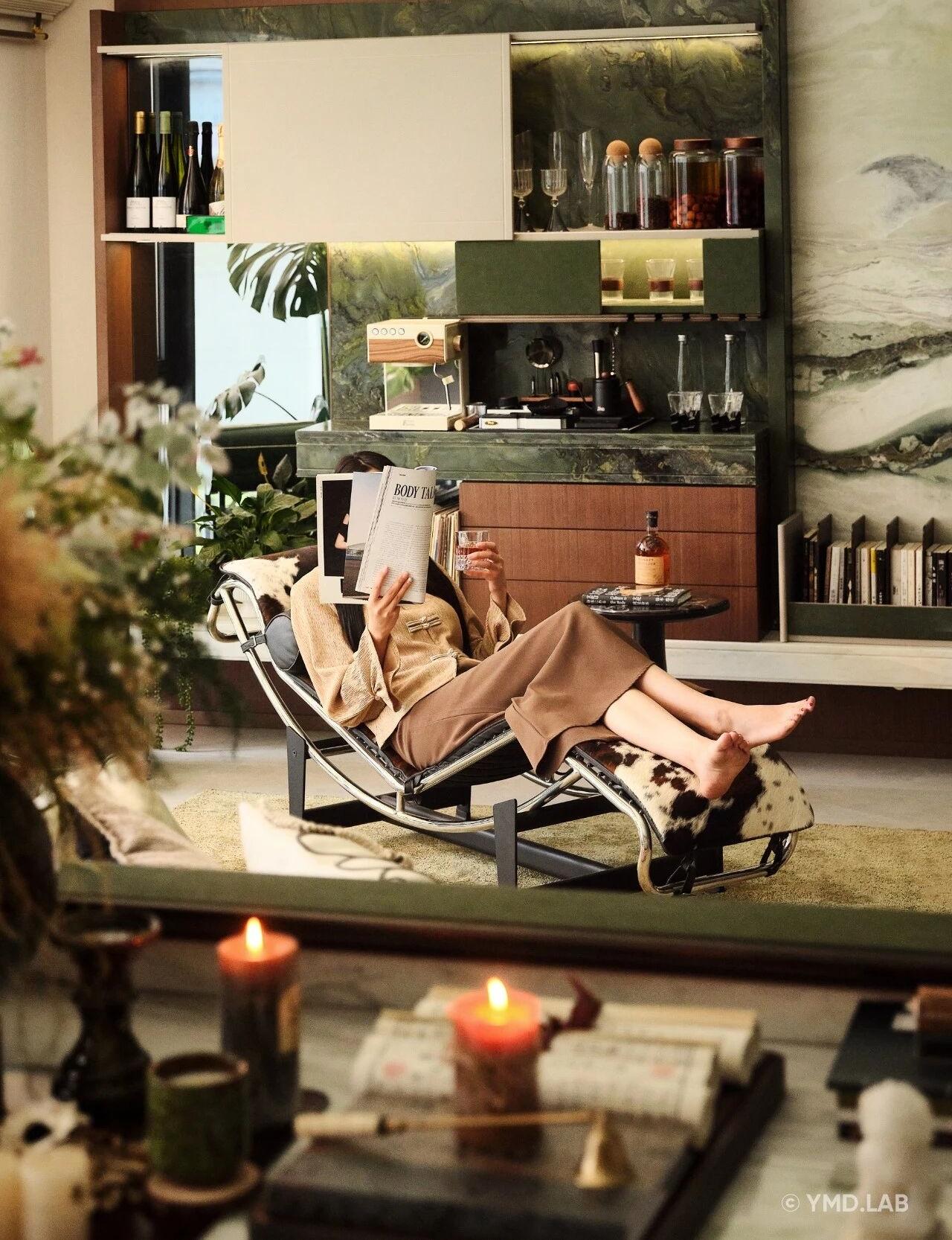 岳蒙设计 · 静默的诗意  在中古风的家里找到治愈感-7