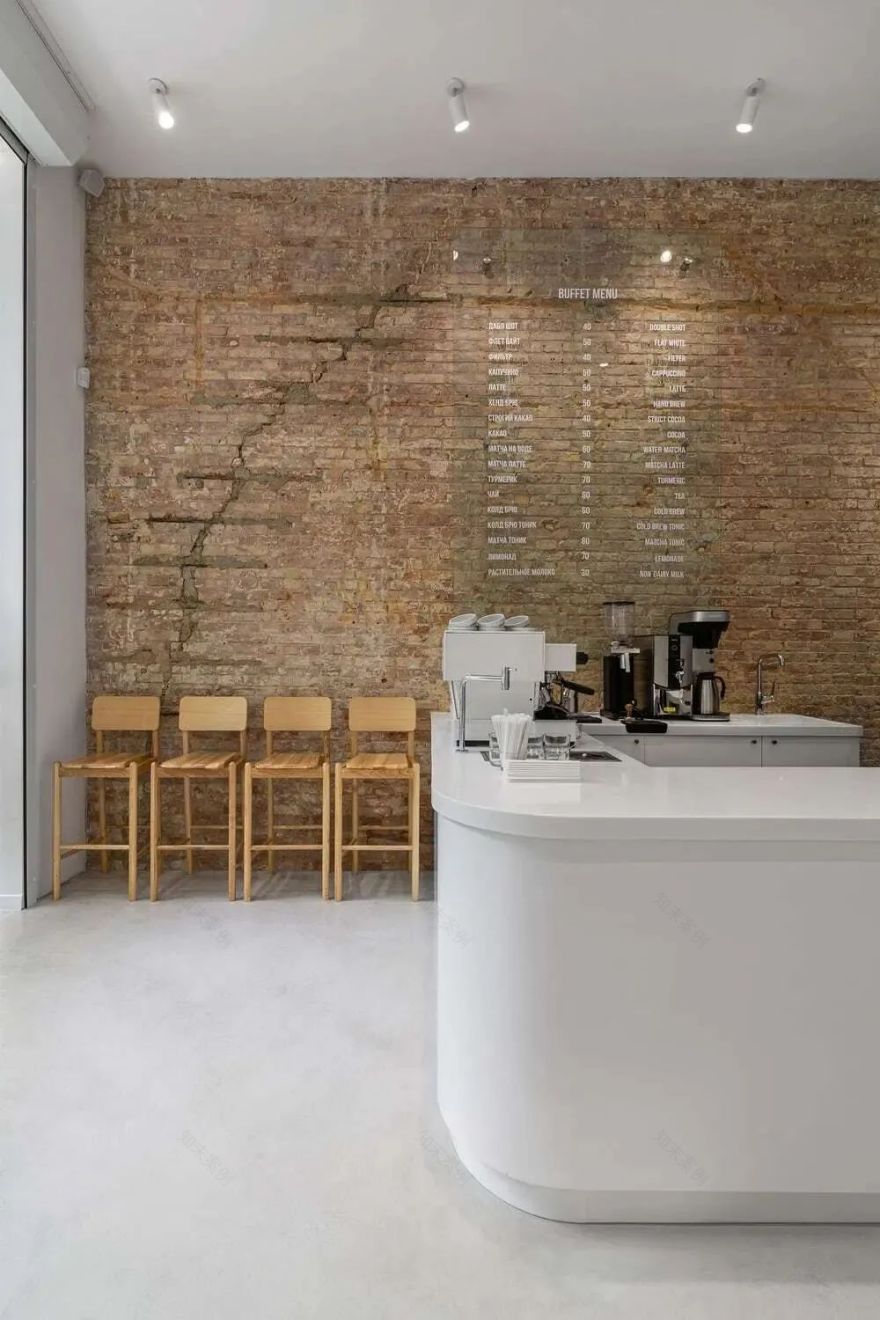 TTSWTRS 陈列室与咖啡店丨乌克兰敖德萨丨Aisel Architects-9