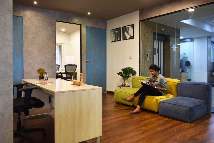 简约而不简单,打造共享知识的办公空间丨印度班加罗尔丨A.J Architects-11