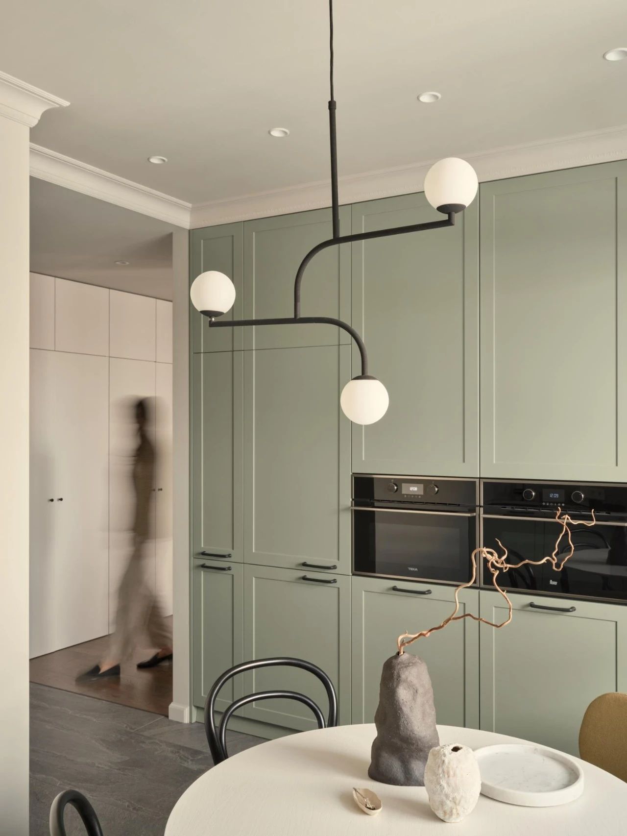 奶油风公寓设计丨Sasha Levina-19