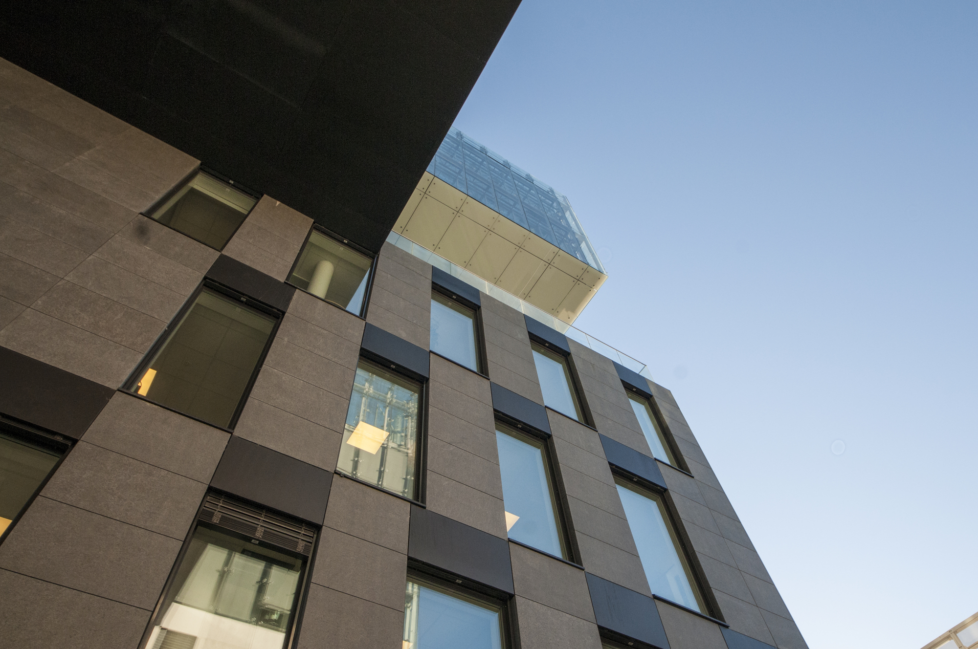 施韦格加德斯门 21 + 23-21