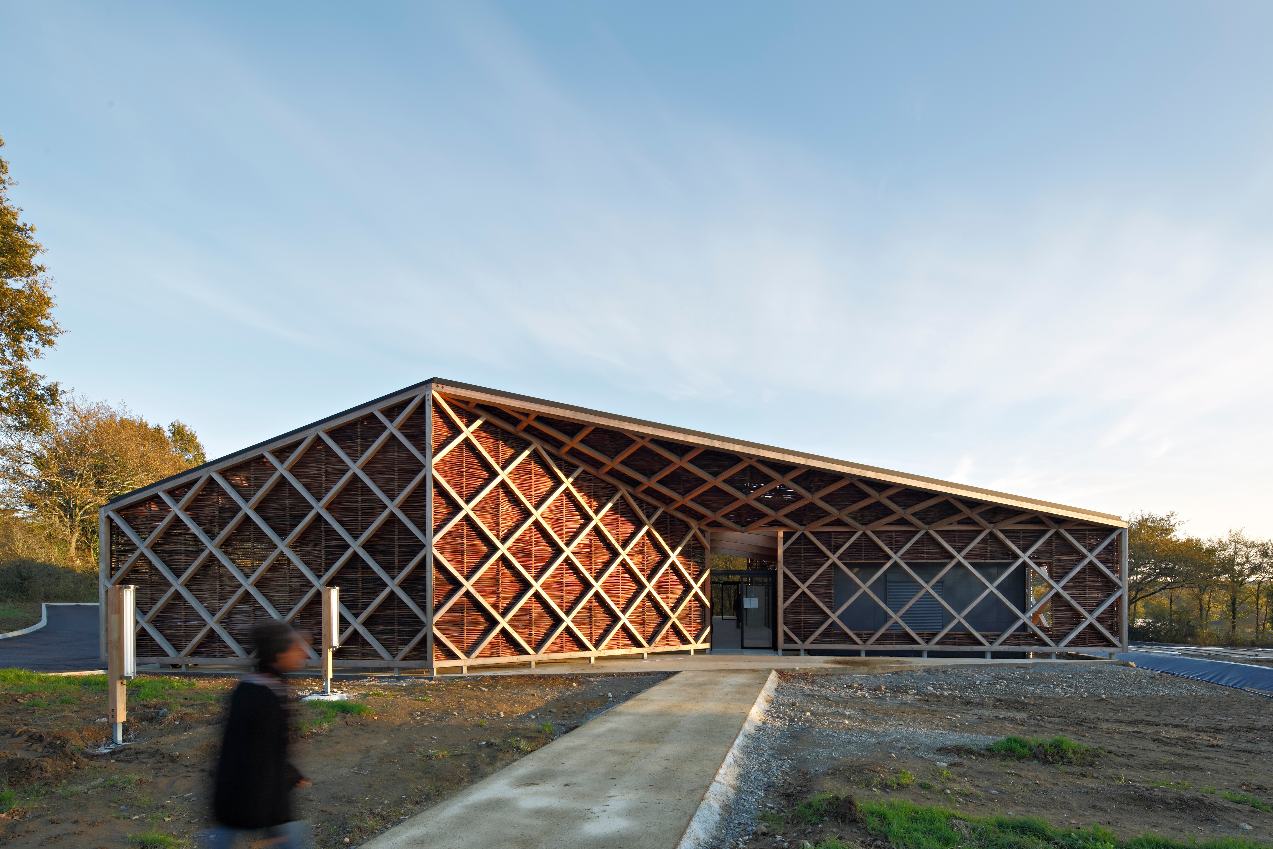 校园绿意 · 蔬菜加工车间与教学结合的设计-42