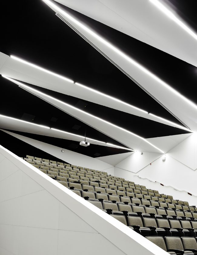 特伦特大学学生中心-30