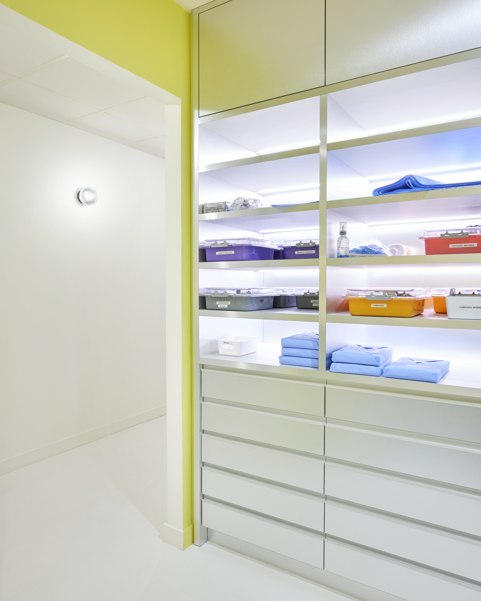 Drab to Fab:法国雷恩的牙科诊所丨Studio Idya-28