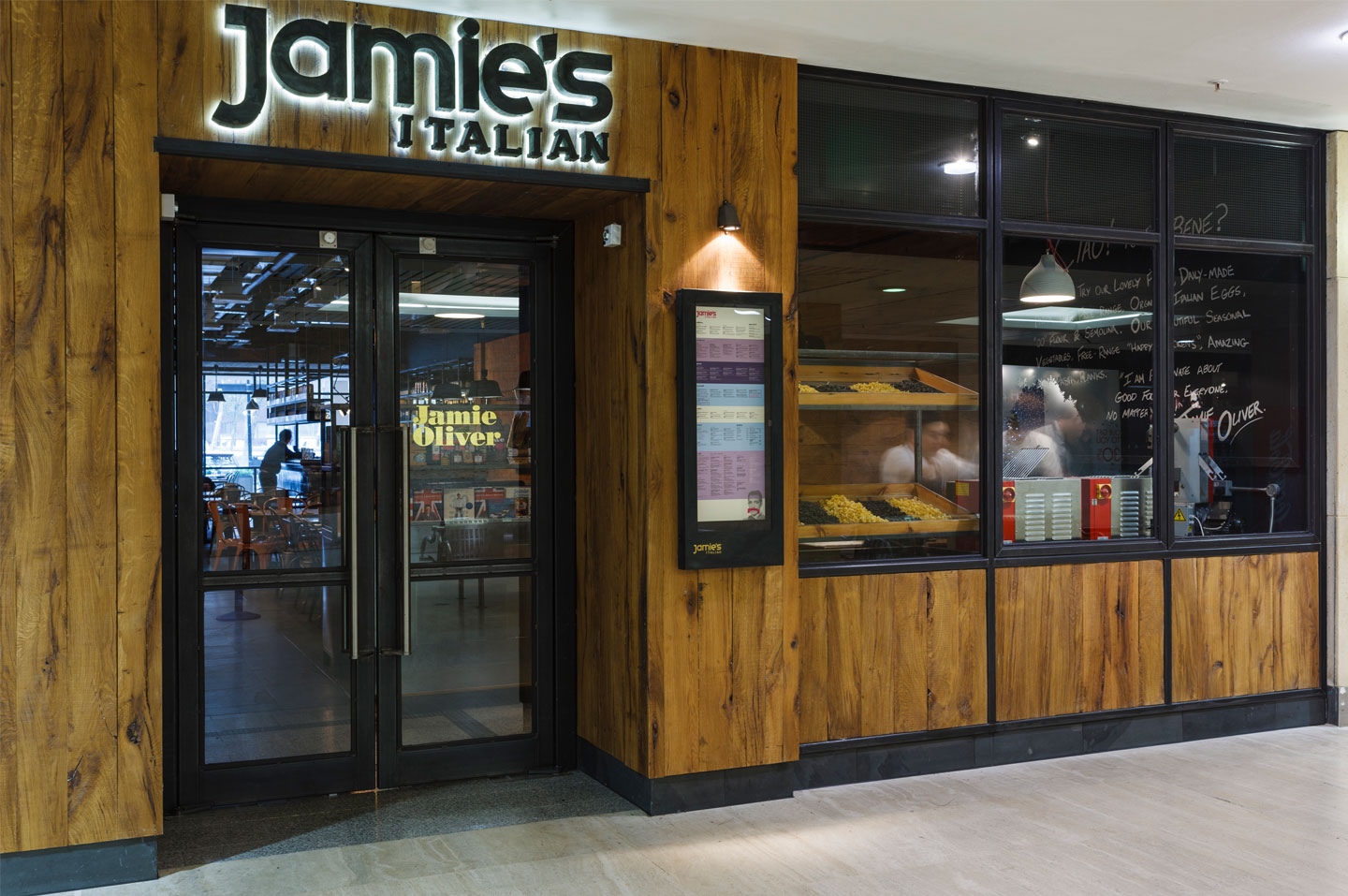 Jamie's Italian,英国米尔顿凯恩斯-0