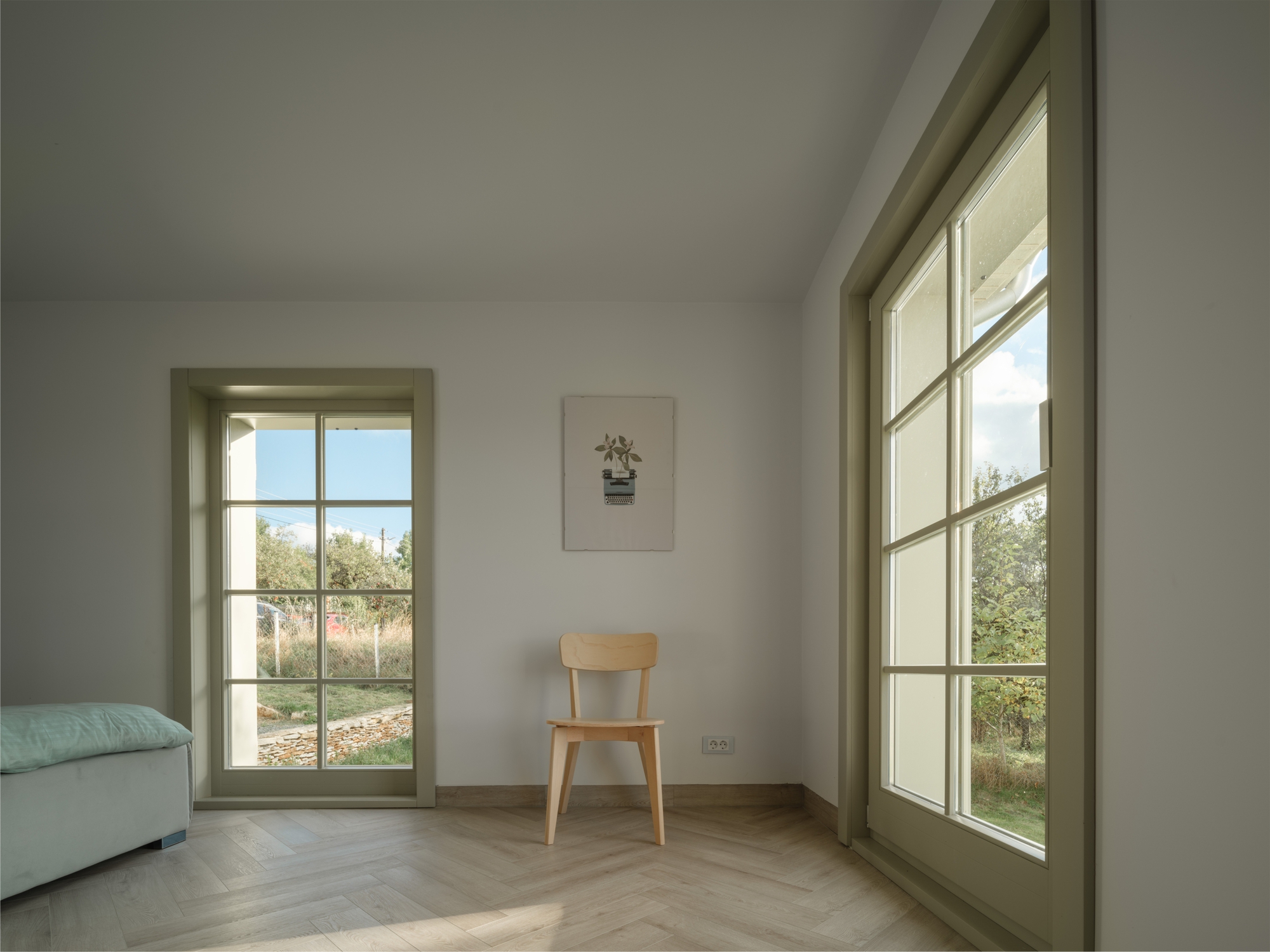 Recovery of a Country House and Barn / Vlad Sebastian Rusu and Studio 82-29