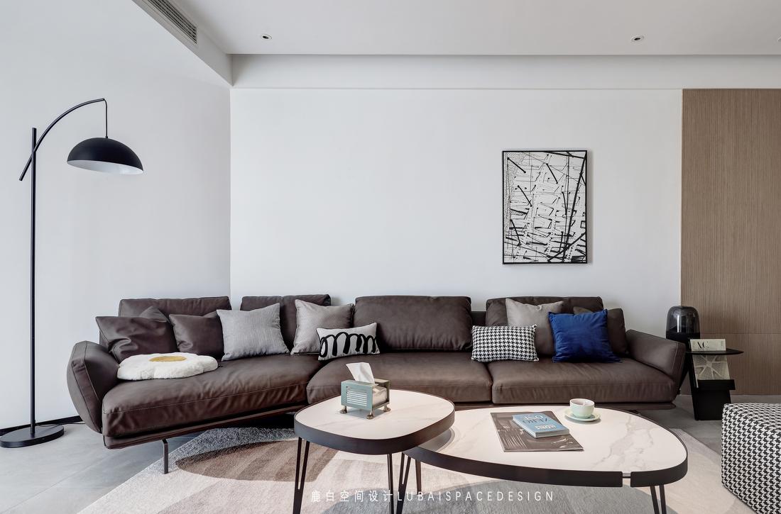 黑白灰极简系住宅-9