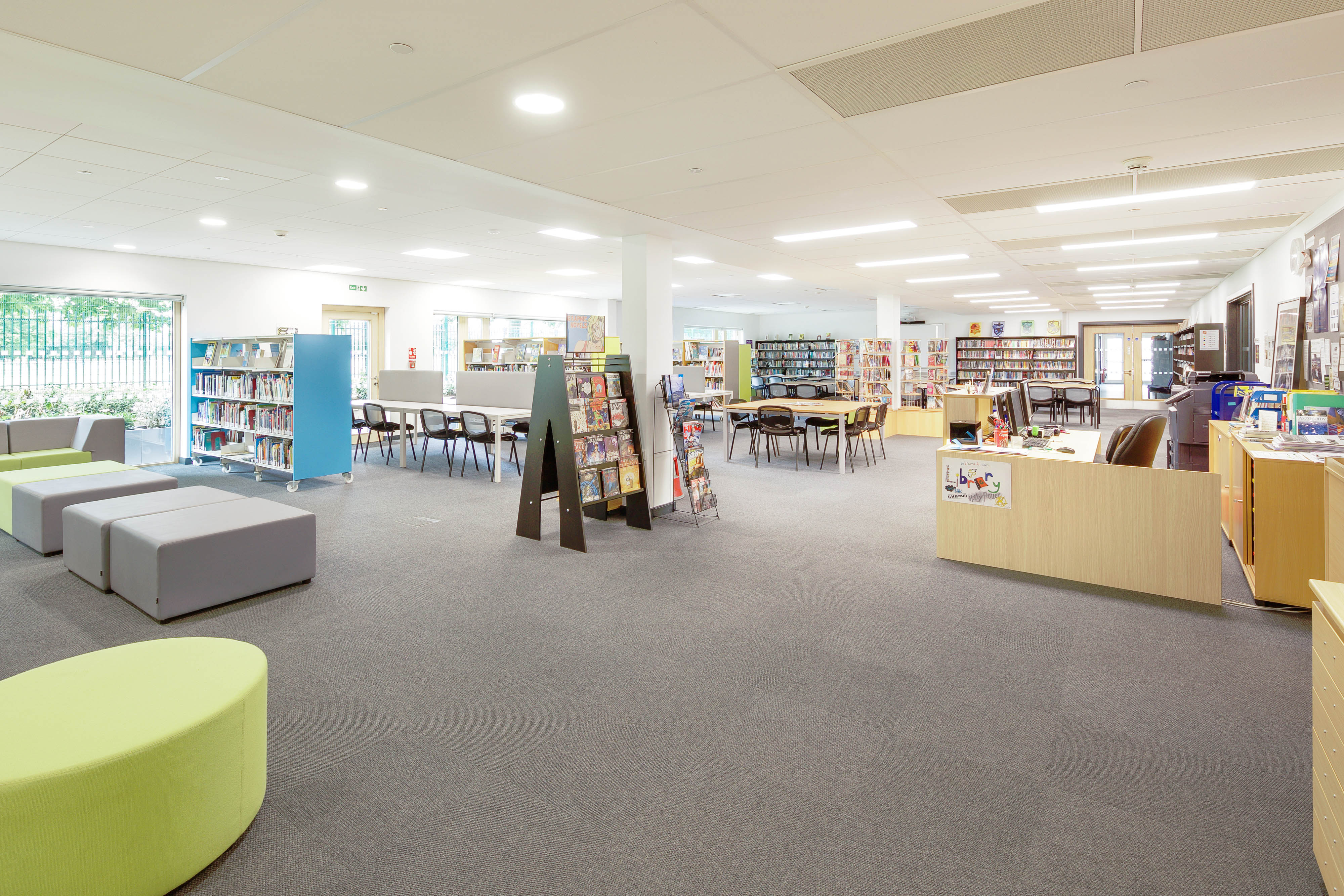 埃尔索恩公园高中-15