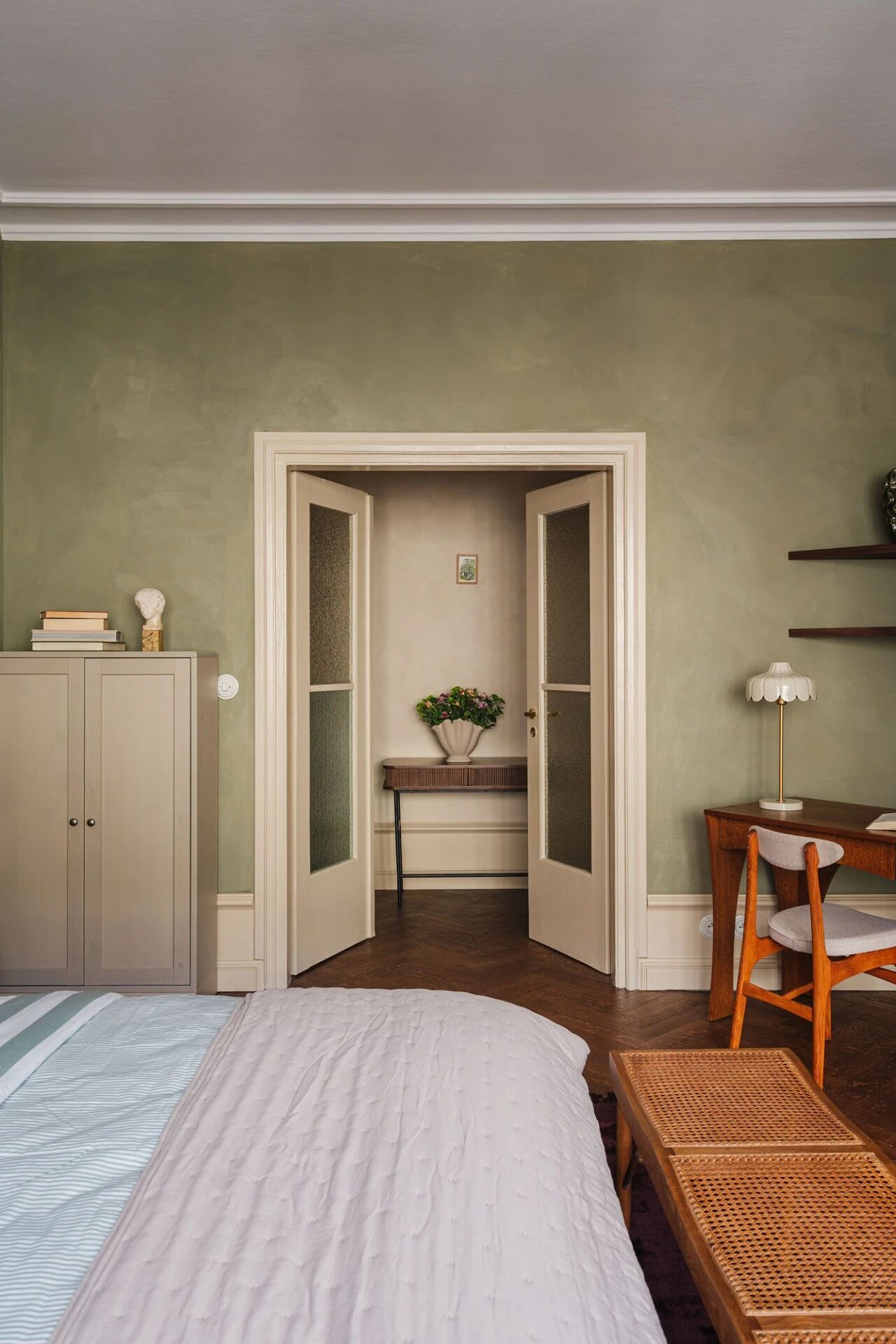 30 岁旅行博主的 90㎡复古之家丨La Folie Studio-12