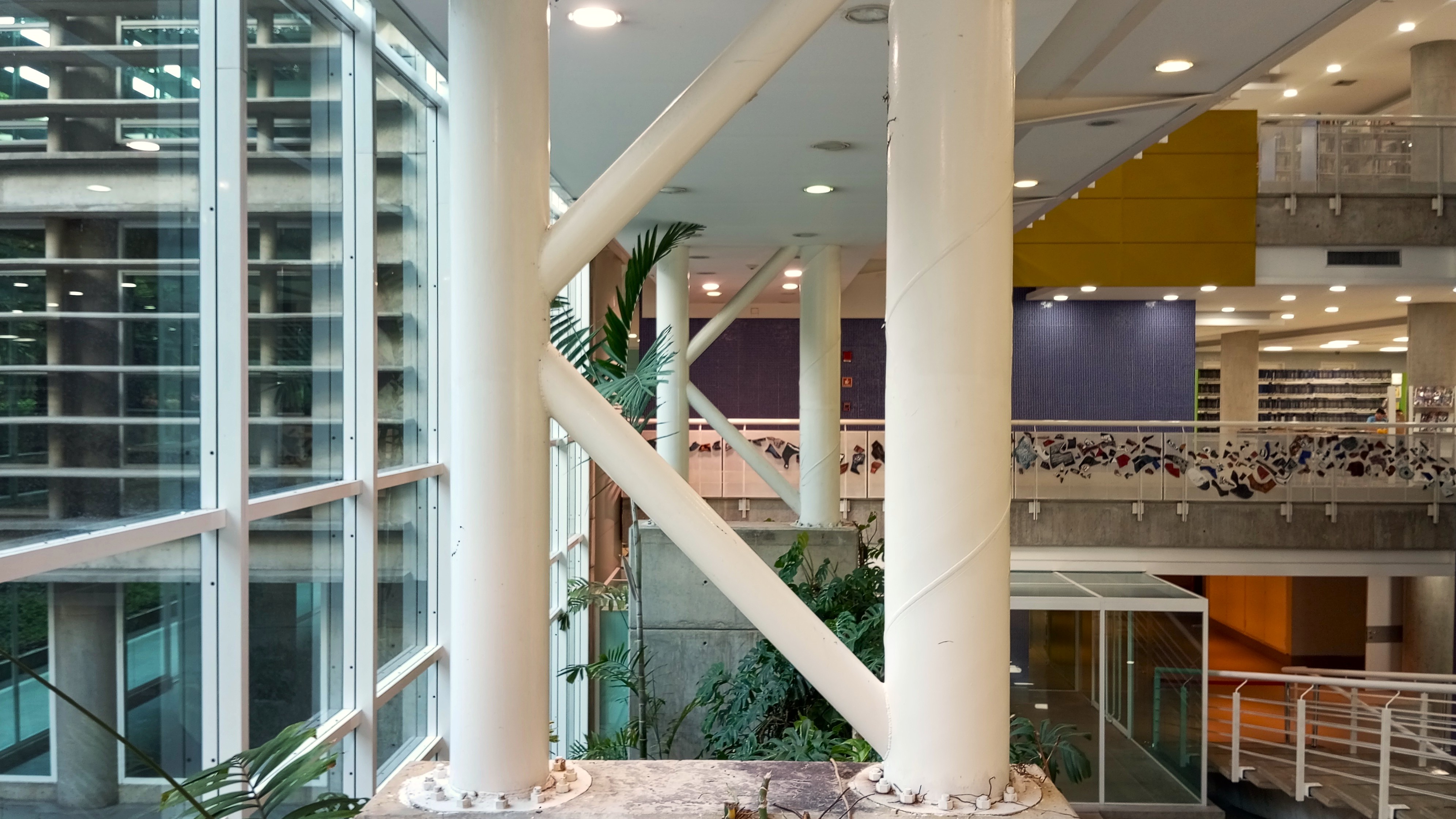 LUZ DEL ESPACIO - LUZ DEL SABER-0