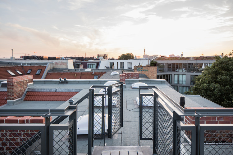 柏林阁楼公寓的逆袭 · 旧空间新生活-41