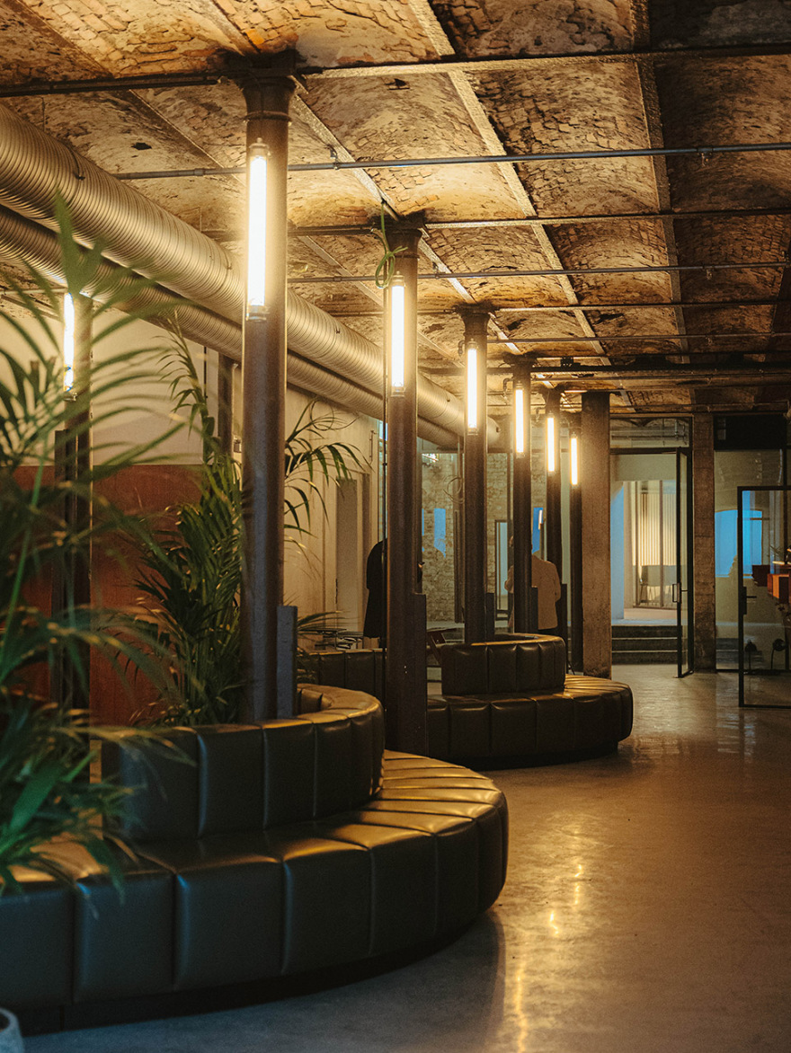 “冬季马戏团”改造项目丨比利时丨OYO Architects-87