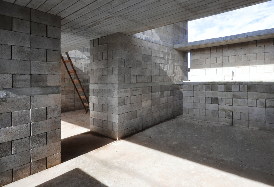 巴西砖厂总部,创新集装箱设计-17