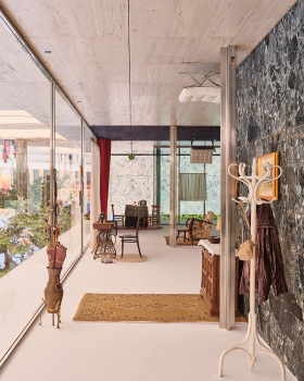 “La Padrina与家居物件的记忆”展览丨西班牙丨Xevi Bayona（Bayona Studio）