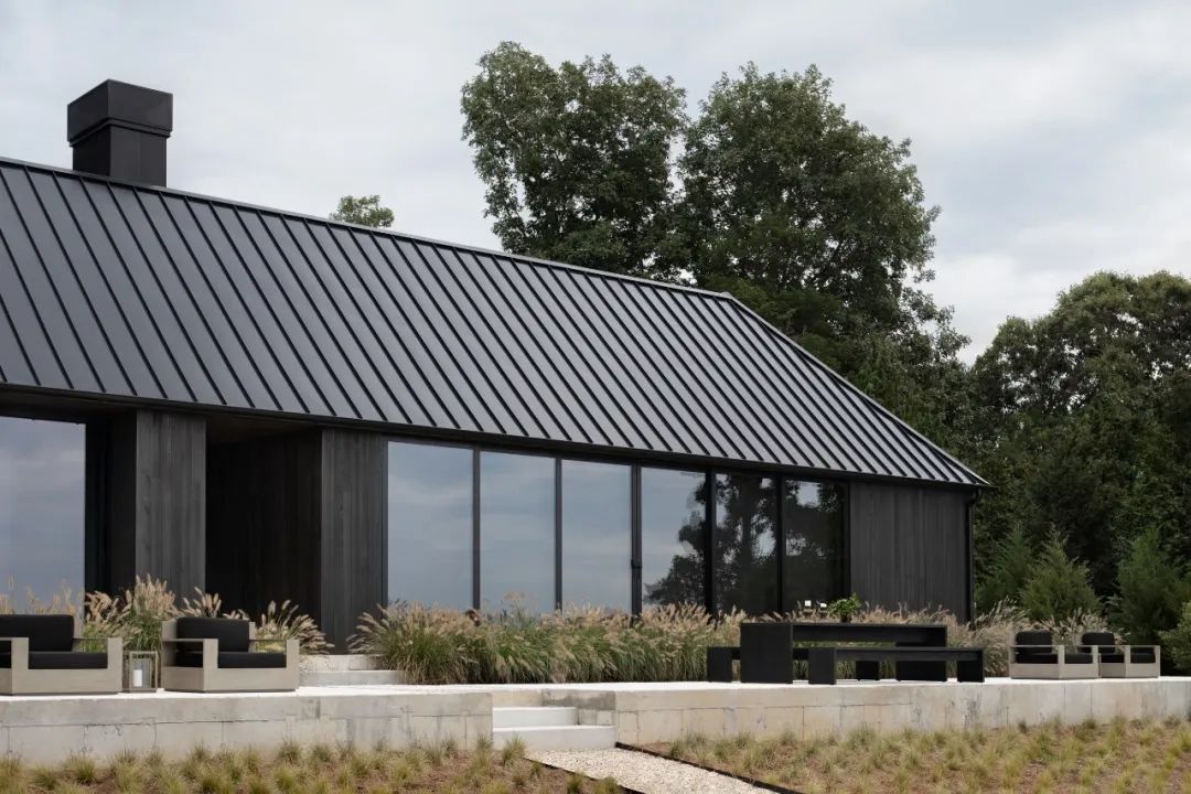 Adam Jordan | 温暖简约的空间灵魂-11