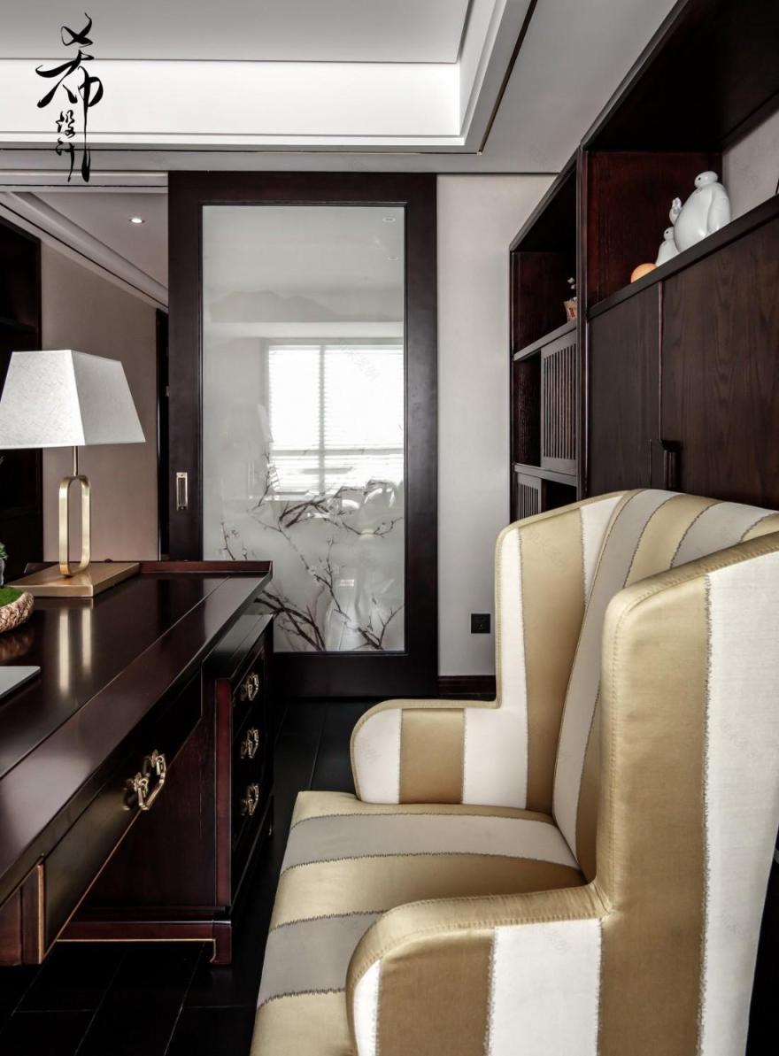 简约时尚家居设计,打造舒适宽敞空间-26