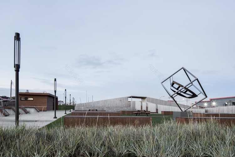 马格达伦群岛海人广场(Place des gens de mer)-19