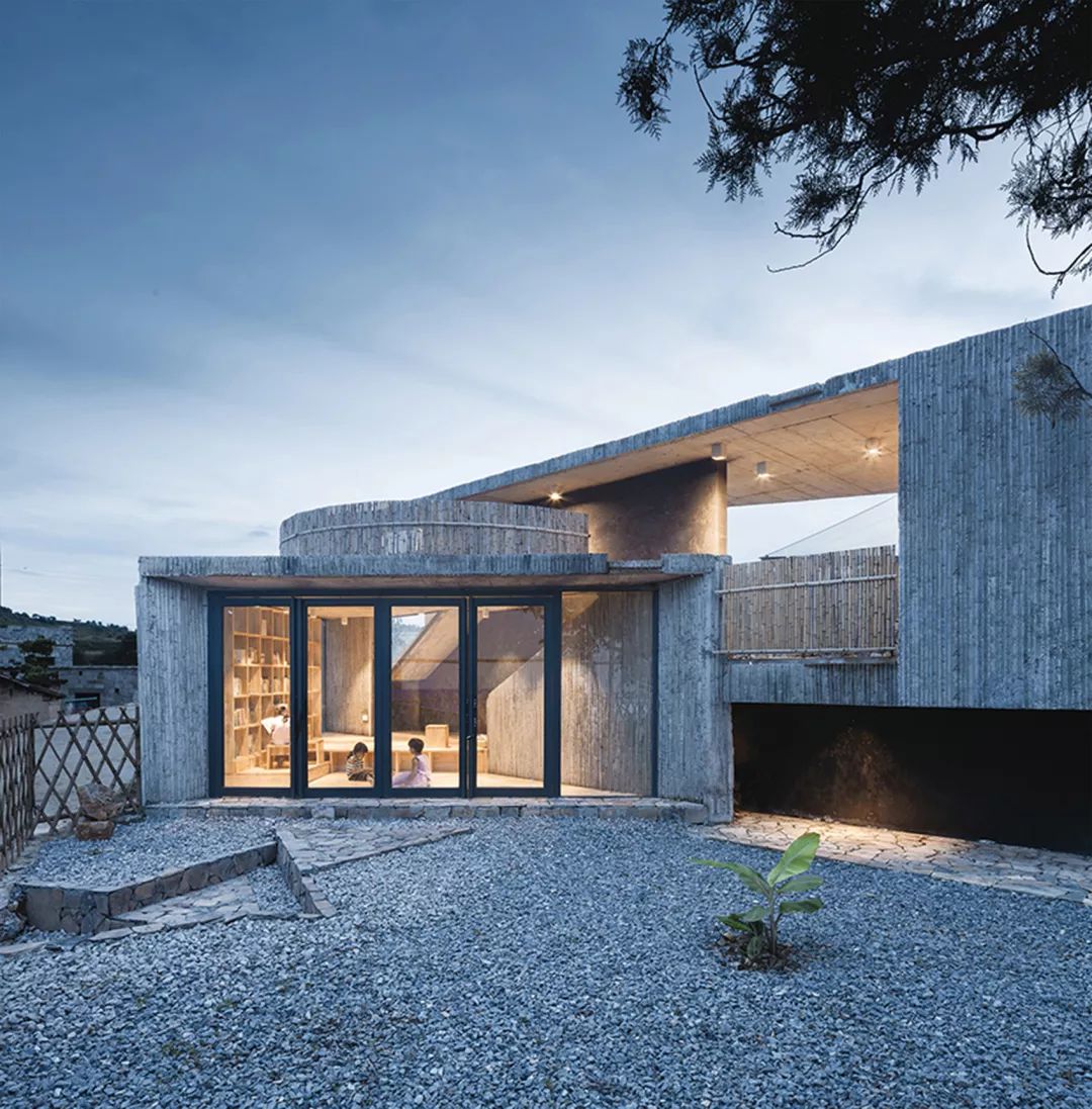 贵州山村中的青少年公益营地——雷励贵州大项目活动营地-46