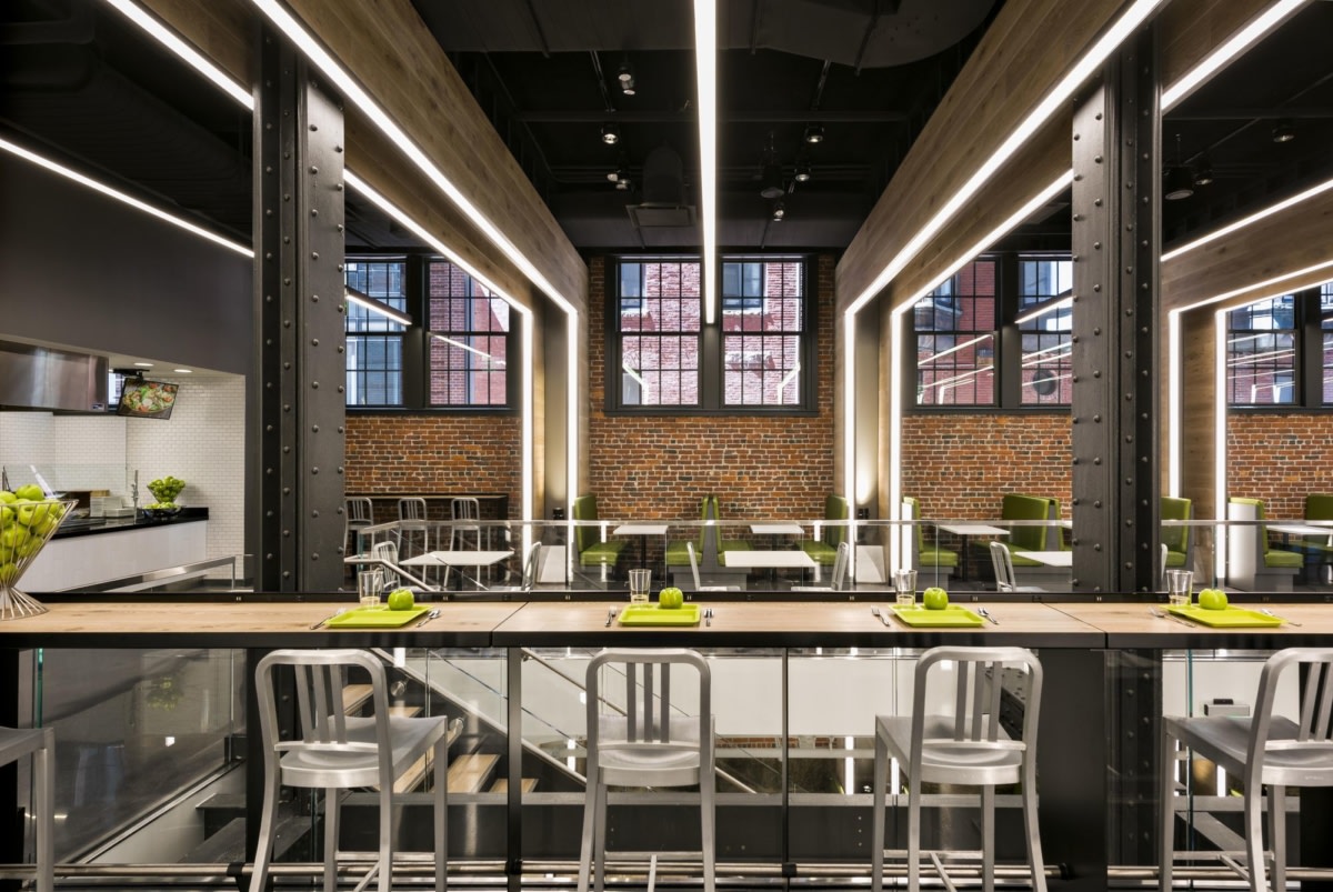Emerson College 学生餐饮中心丨美国丨Elkus Manfredi Architects-10