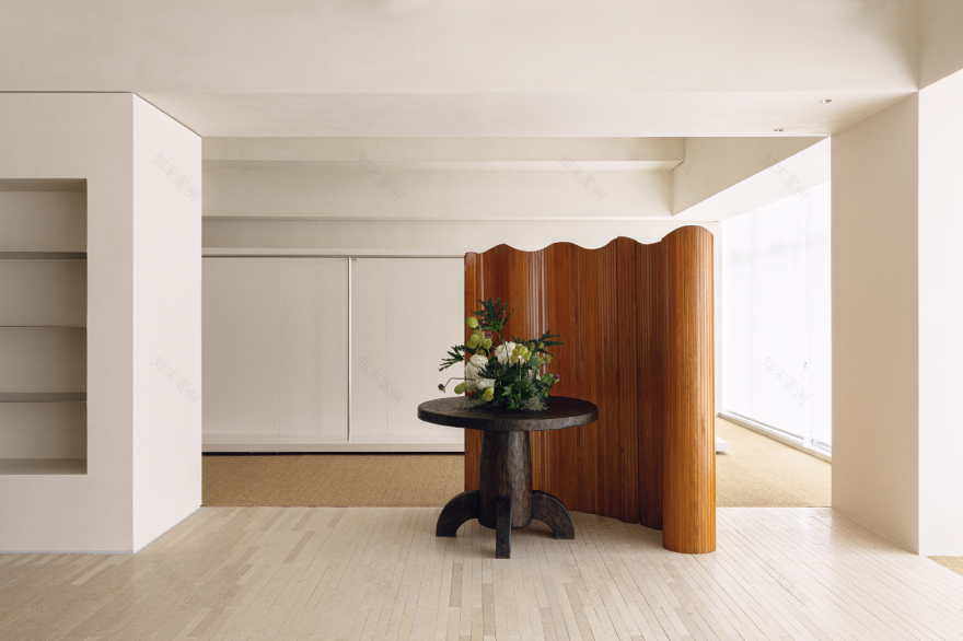 妙曼服装展厅丨unknown design-7