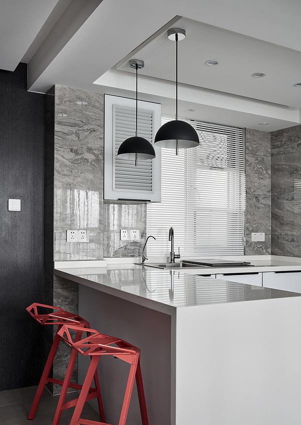 极简现代风家居,黑白红的魅力诠释-16