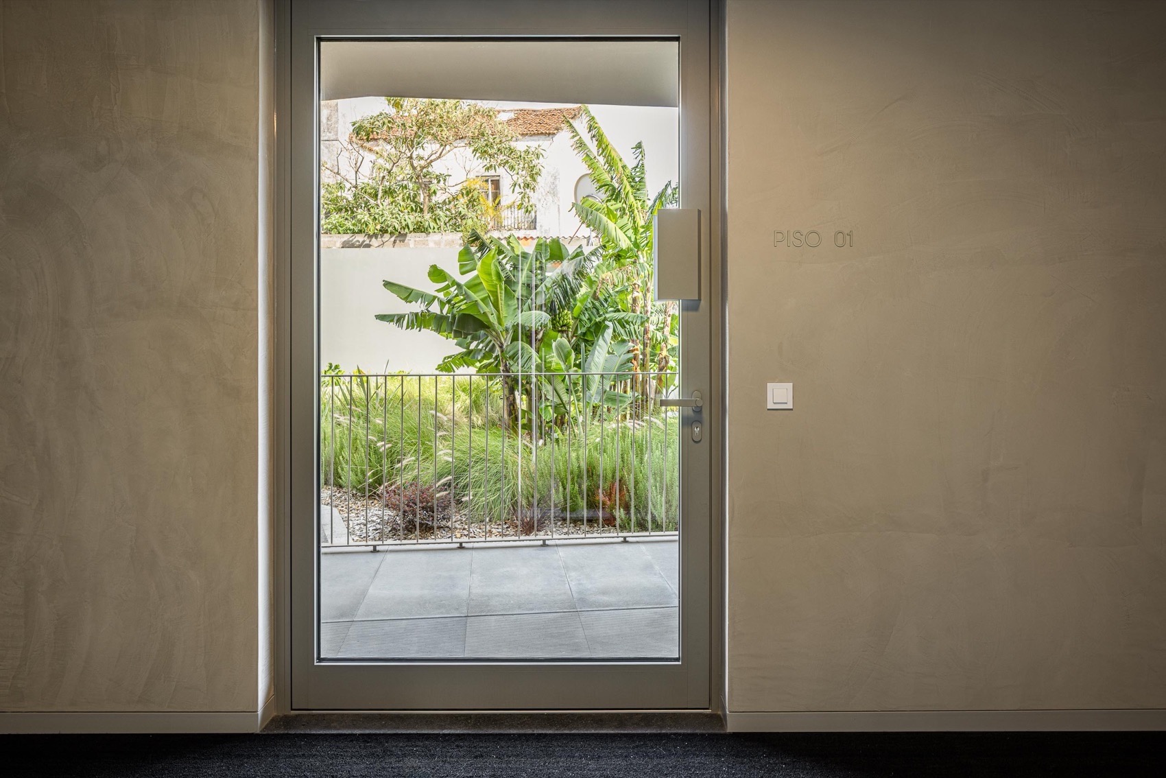 ERNESTO DO CANTO住宅区丨葡萄牙蓬塔德尔加达丨BOX arquitectos-205