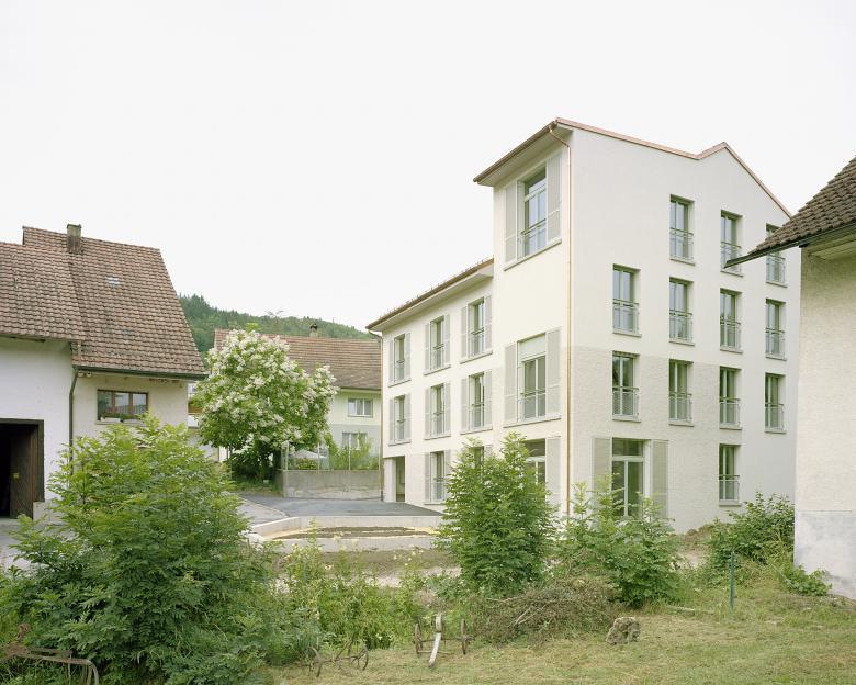 Oliver Christen Architekten丨Ersatzneubau Mehrfamilienhaus Kleinstadt丨瑞士-0