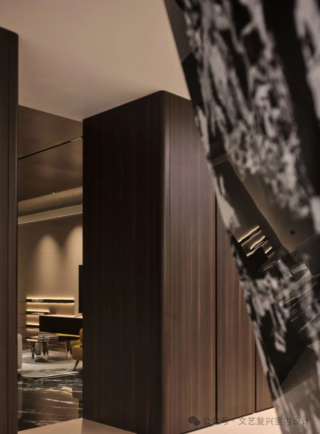 井齐整木展厅丨文艺复兴室内设计-12