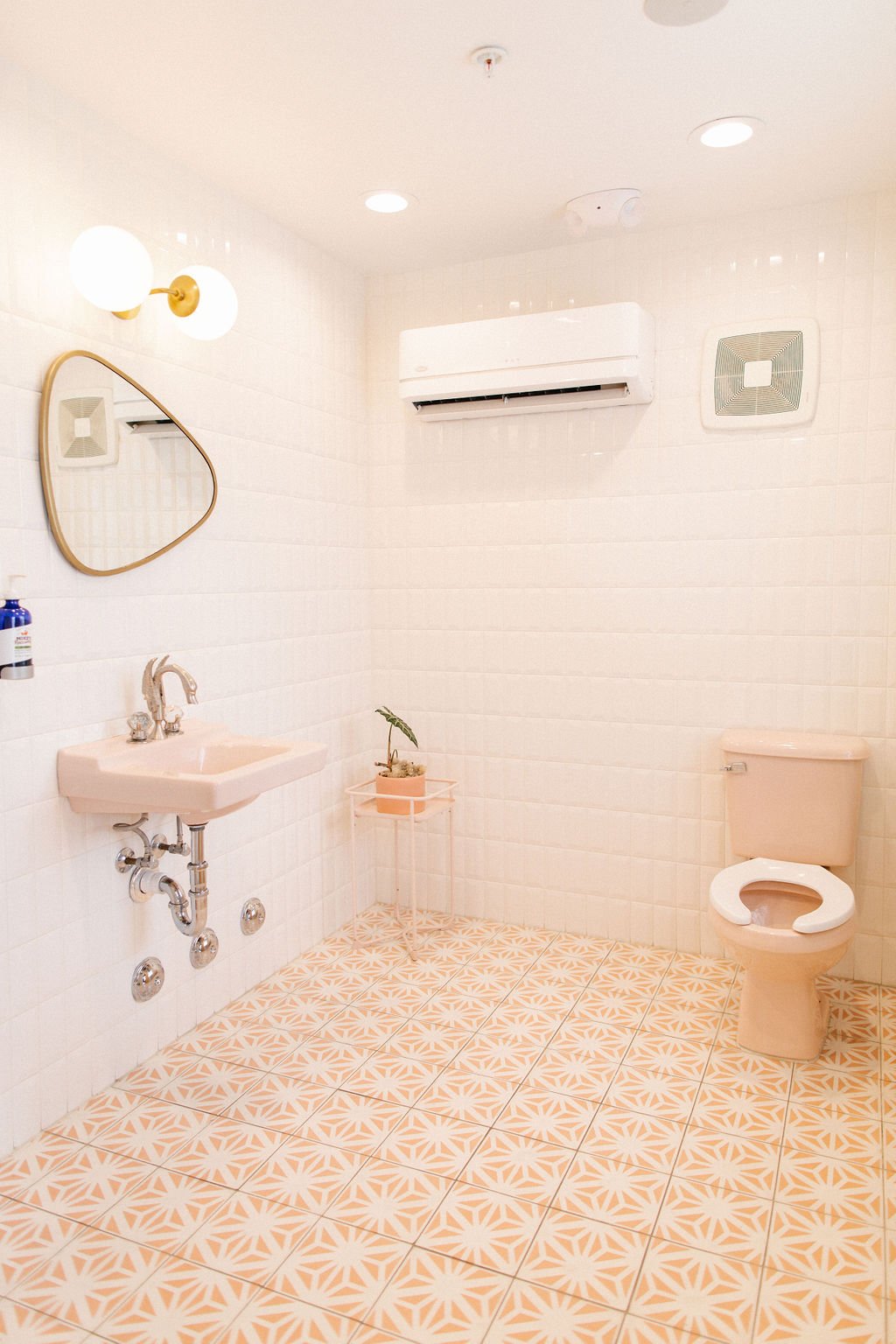 A 1940s-Era Motel in Vegas Offers a Lesson in Historic Preservation and Human Resilience - Metropolis-8