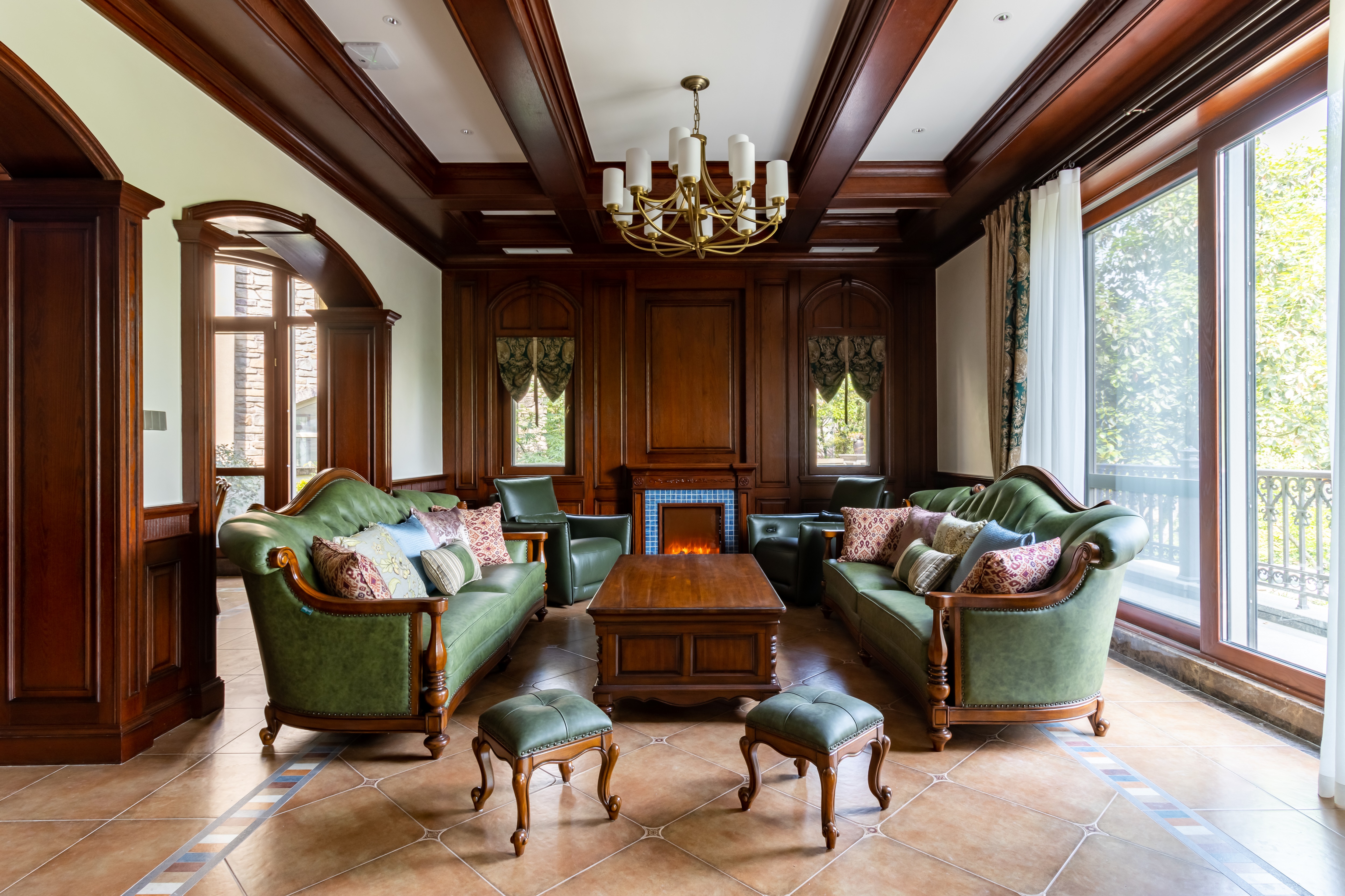 深棕色美式风格别墅大宅-26