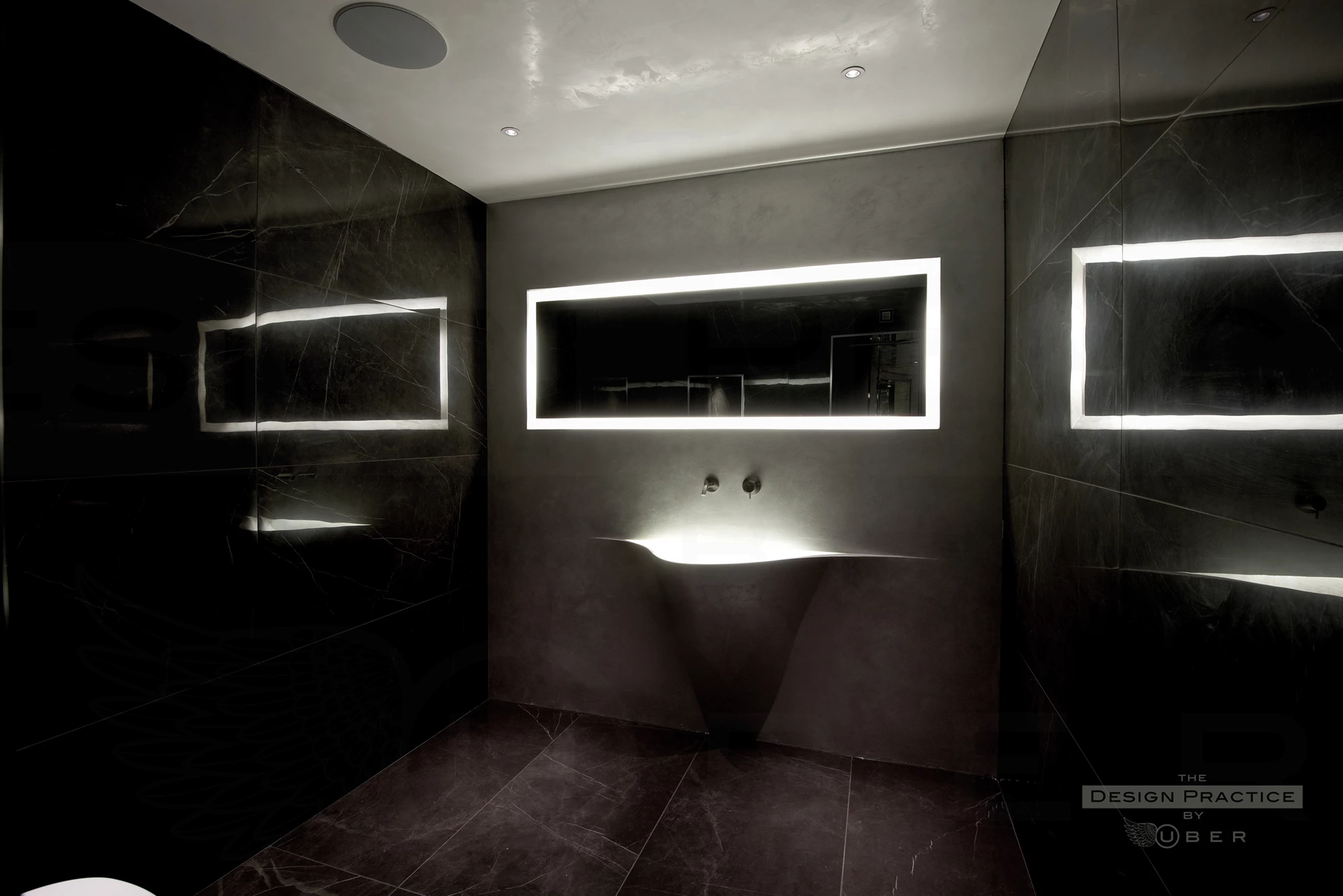 英国地下车库变身高科技炫酷“男士天地”-14